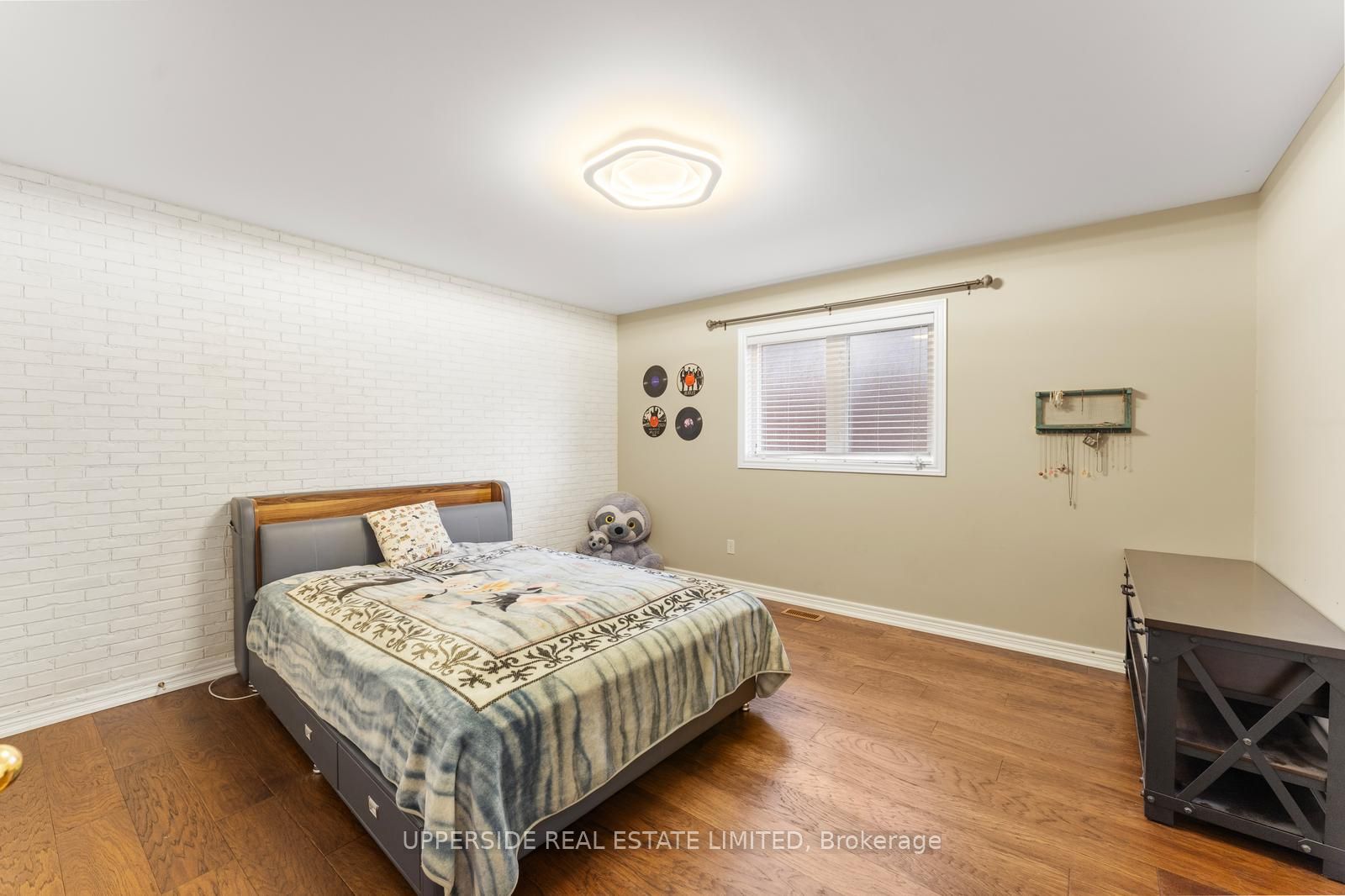171 Seabreeze Avenue Property Photo 26
