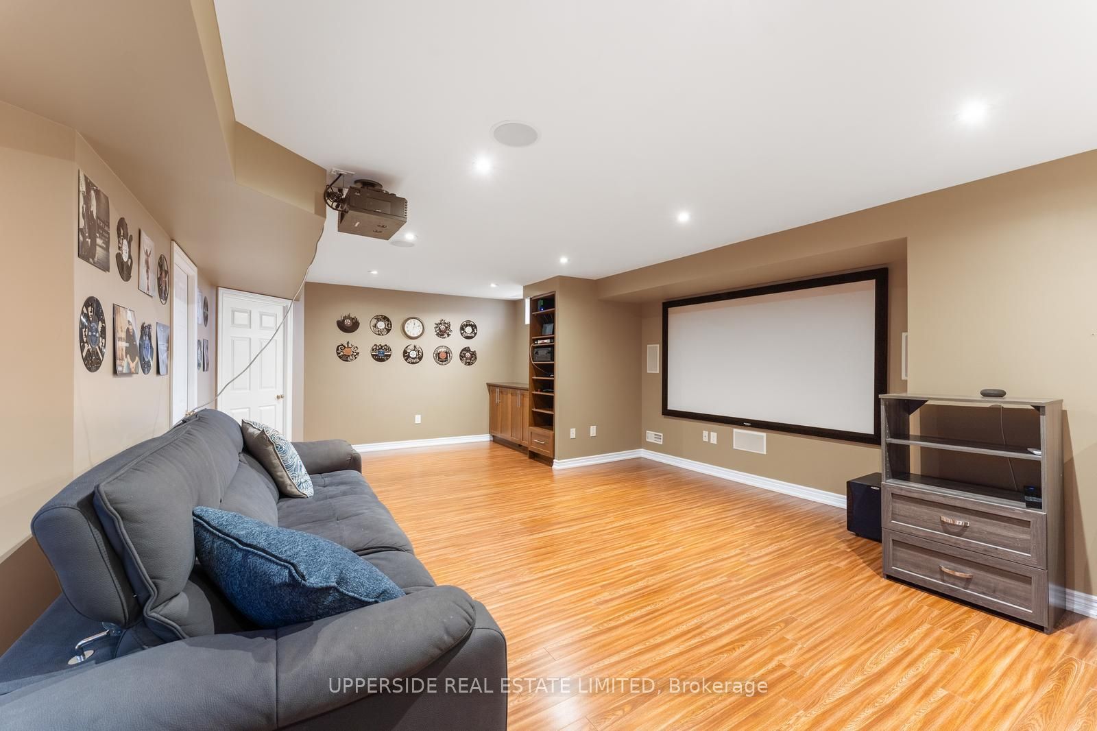 171 Seabreeze Avenue Property Photo 34