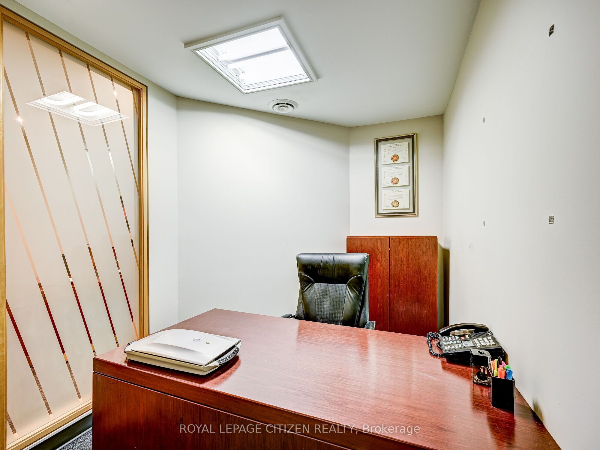 #1 - 30 Pennsylvania Avenue Property Photo 19