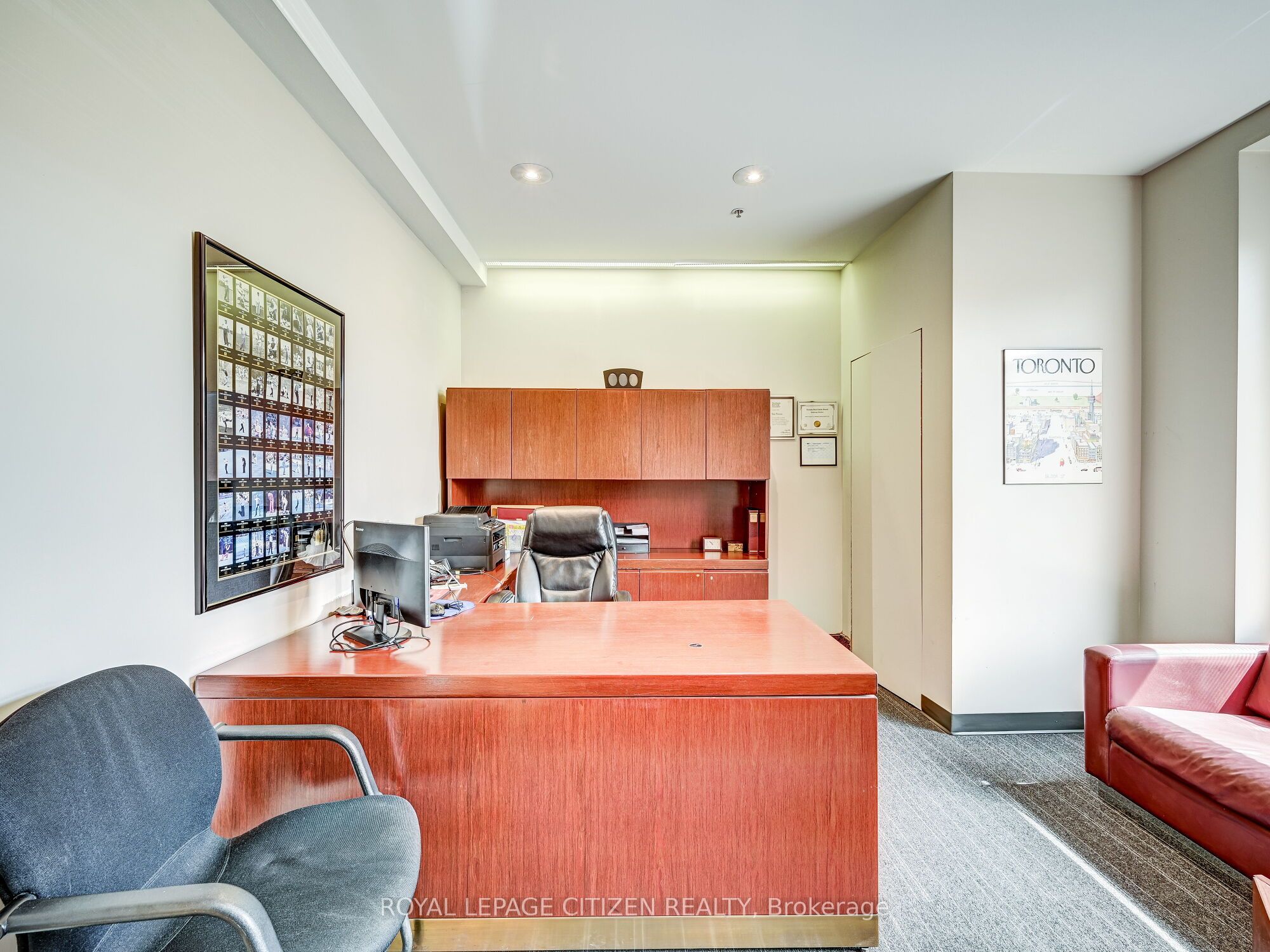 #1 - 30 Pennsylvania Avenue Property Photo 21