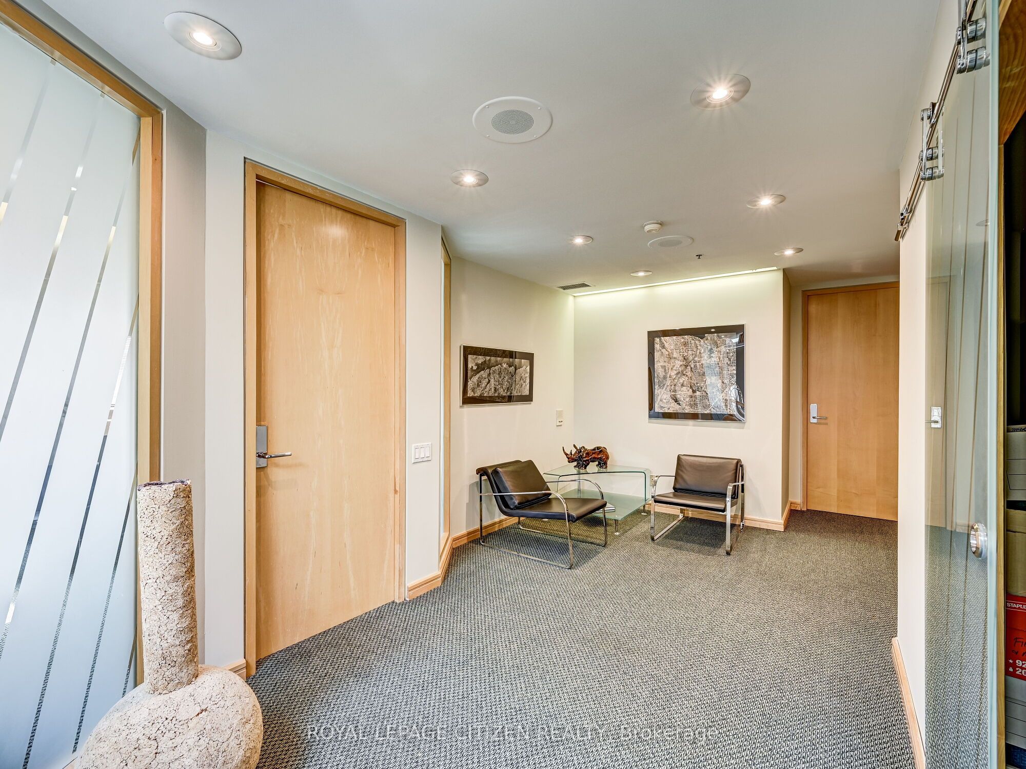 #1 - 30 Pennsylvania Avenue Property Photo 28