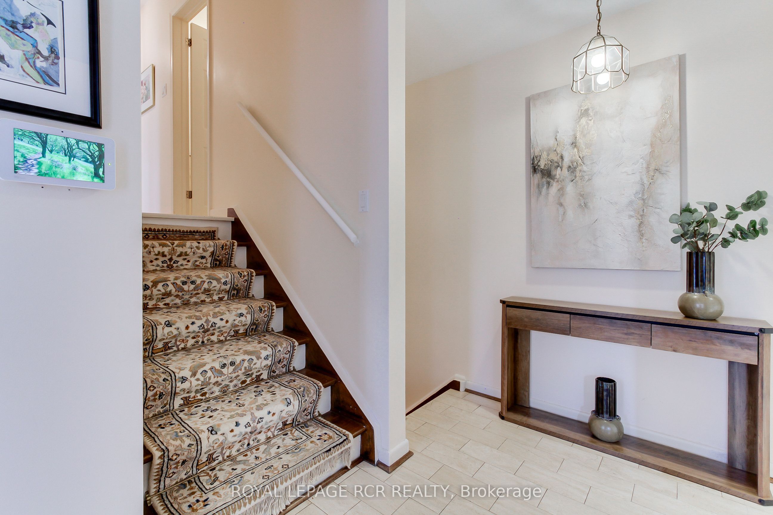 4 Thornlea Court Property Photo 5
