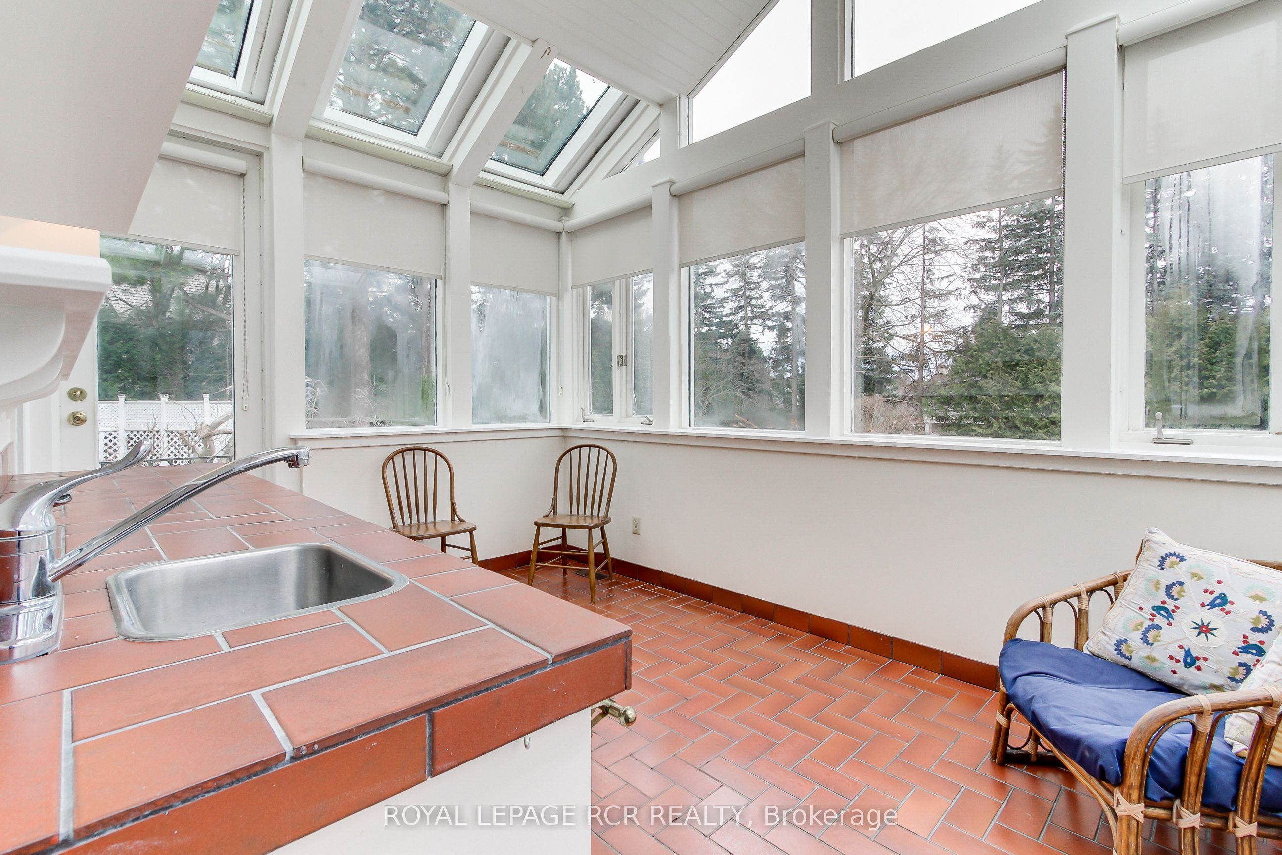 4 Thornlea Court Property Photo 14