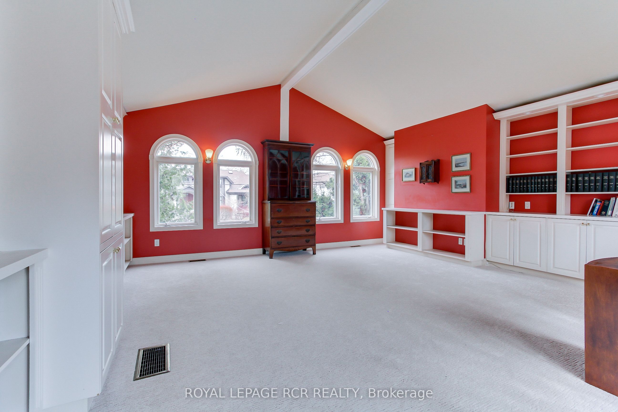 4 Thornlea Court Property Photo 21