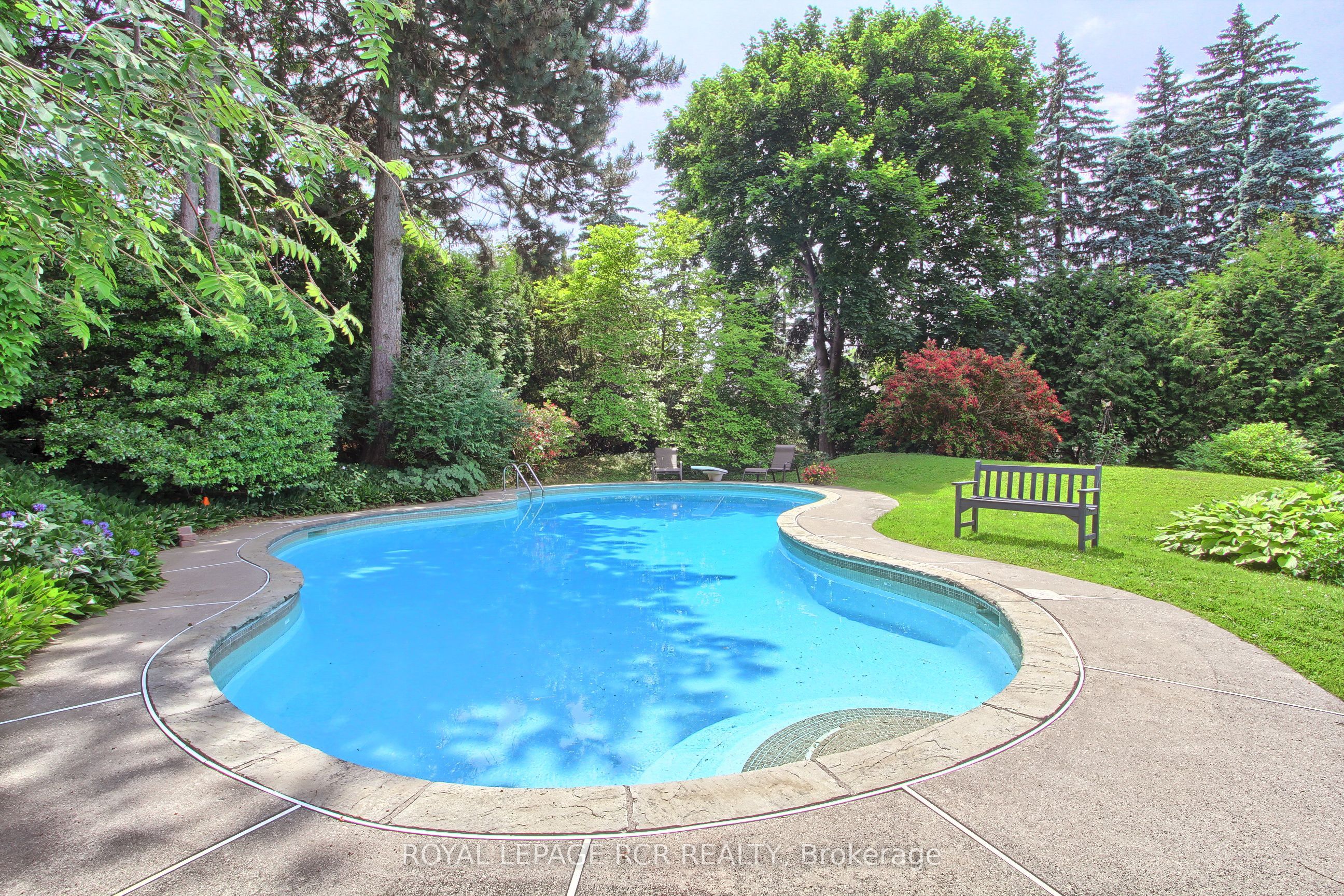 4 Thornlea Court Property Photo 42
