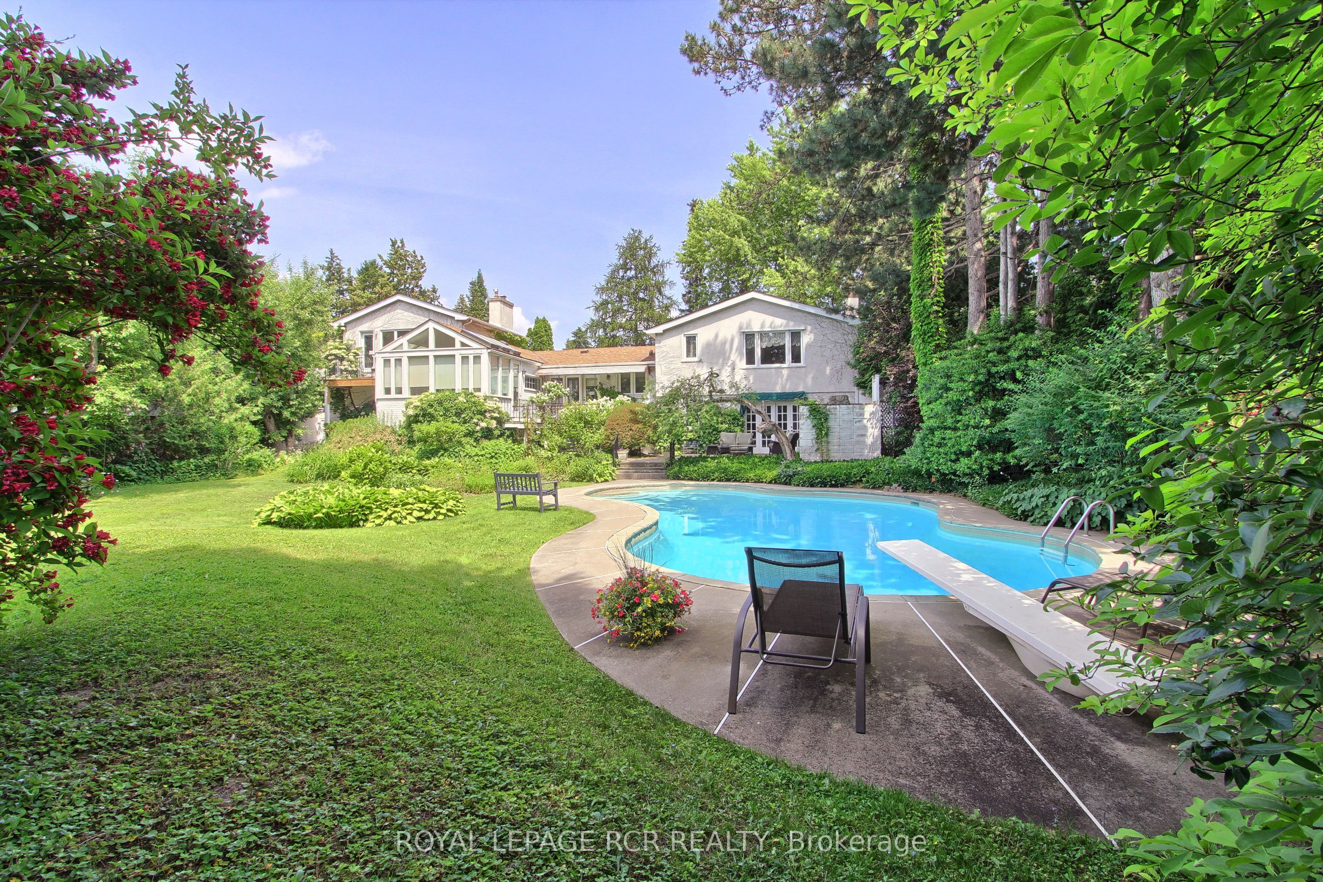 4 Thornlea Court Property Photo 46