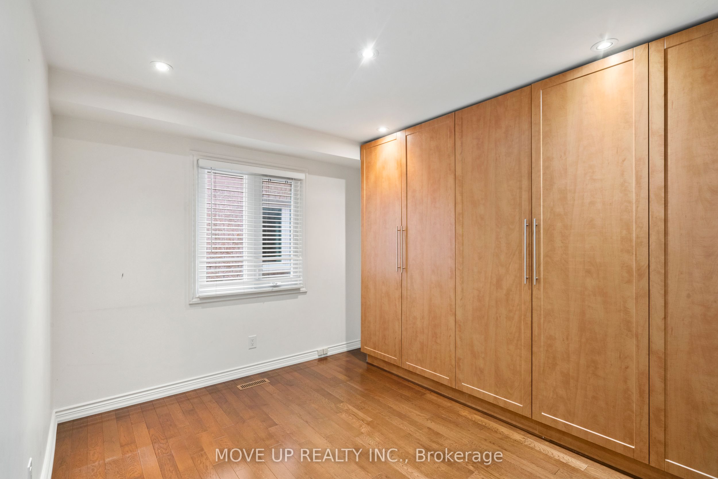 21 Gaby Court Property Photo 5