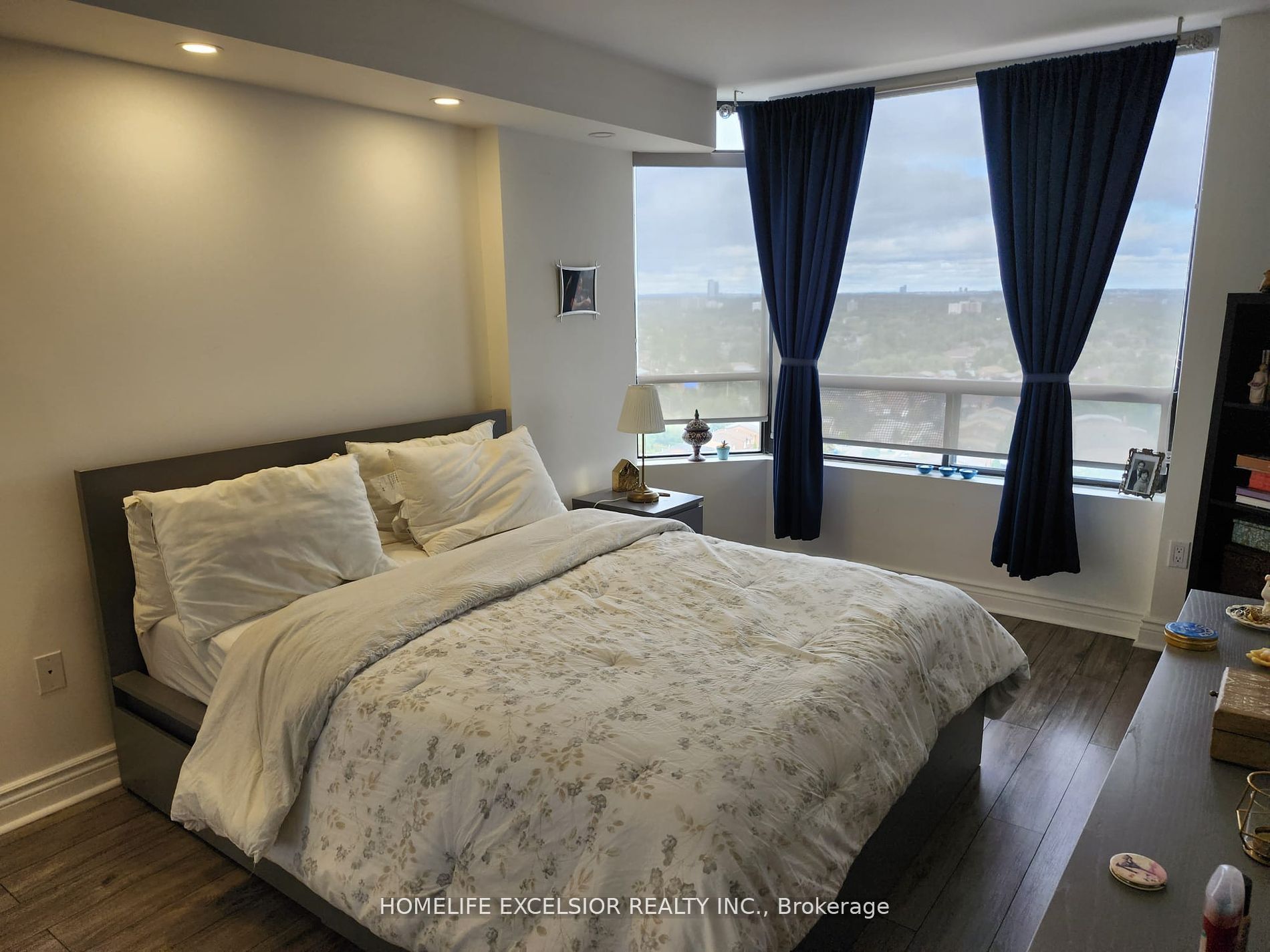 7601 Bathurst Street 1402 Property Photo 13