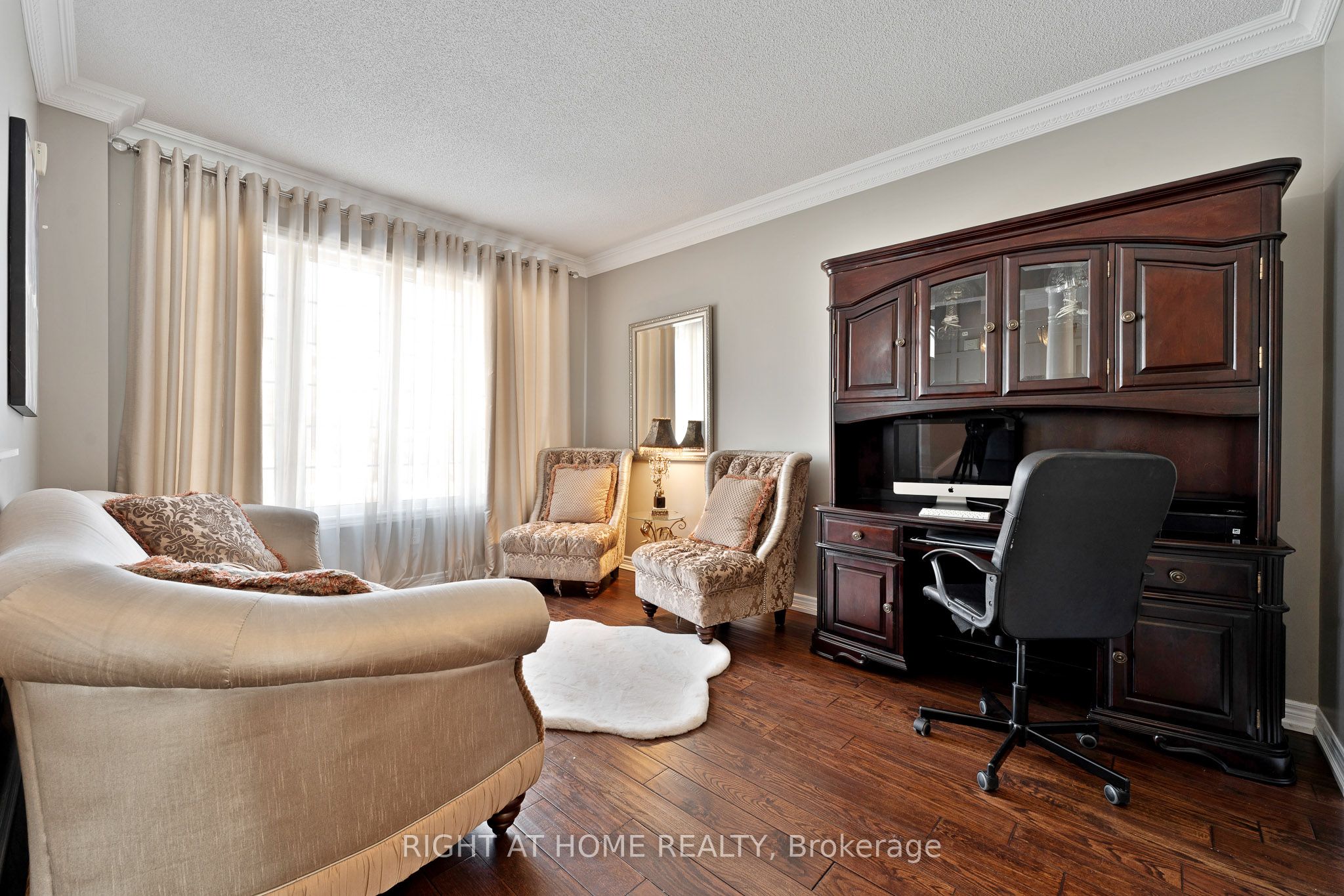 37 Newbridge Avenue Property Photo 8