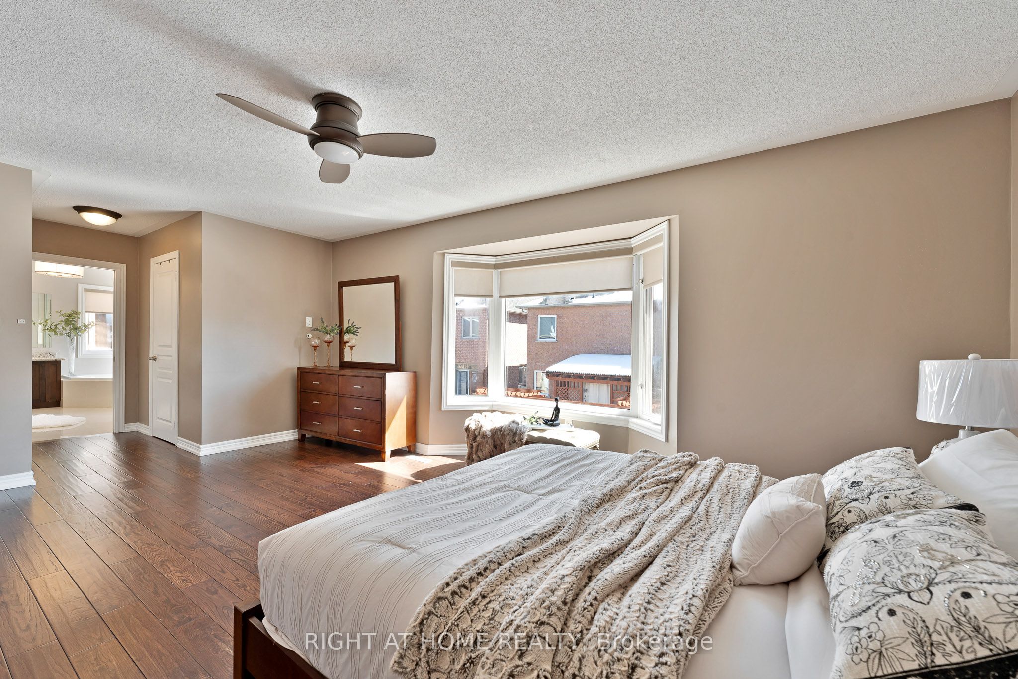 37 Newbridge Avenue Property Photo 19