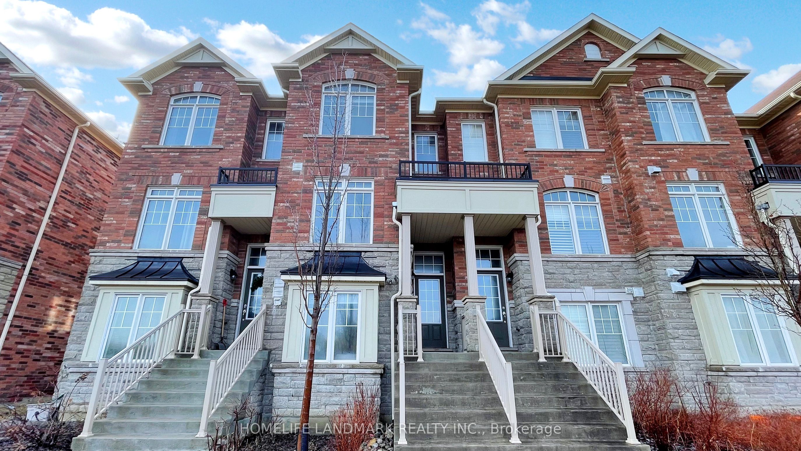 45 Dundas Way Property Photo 1