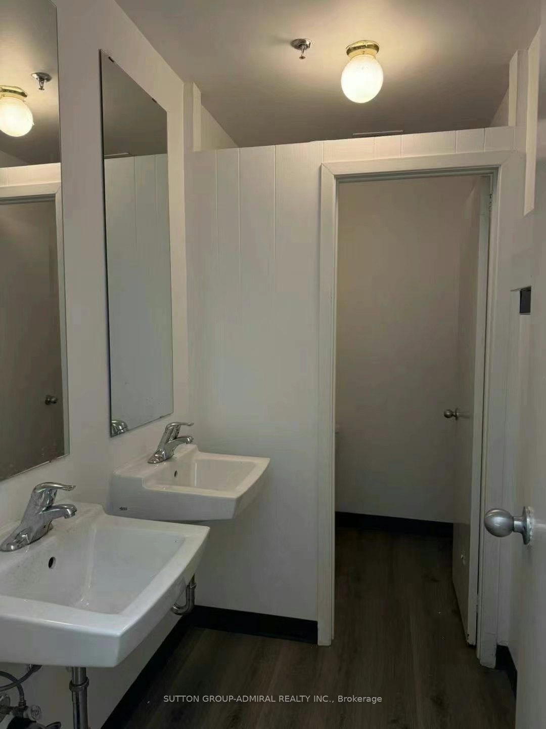 #2 - 211 Telson Road Property Photo 5