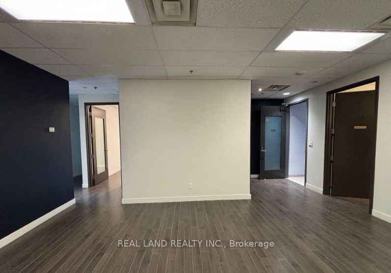 #506 - 3621 Highway 7 Property Photo 11