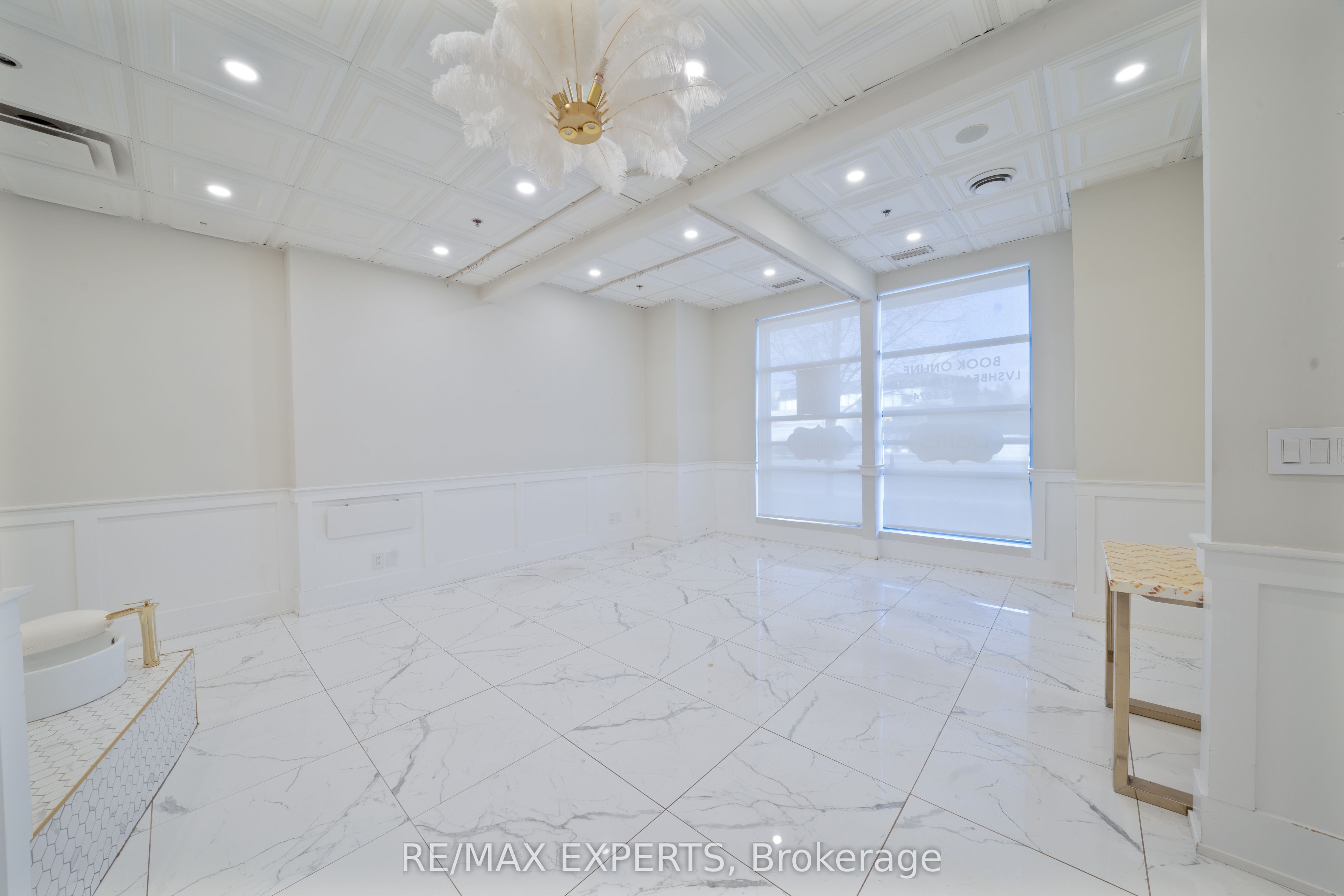 #3 - 7730 Kipling Avenue Property Photo 16