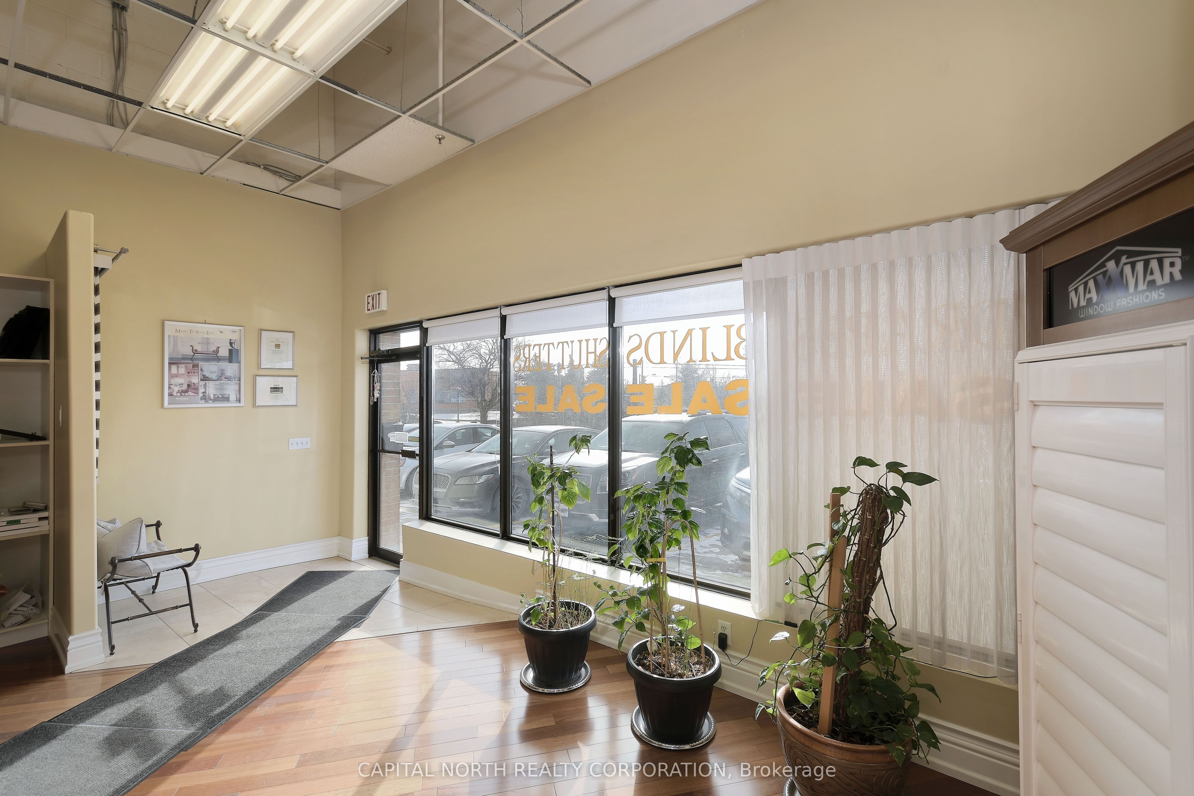 #21 - 4370 Steeles Avenue Property Photo 7