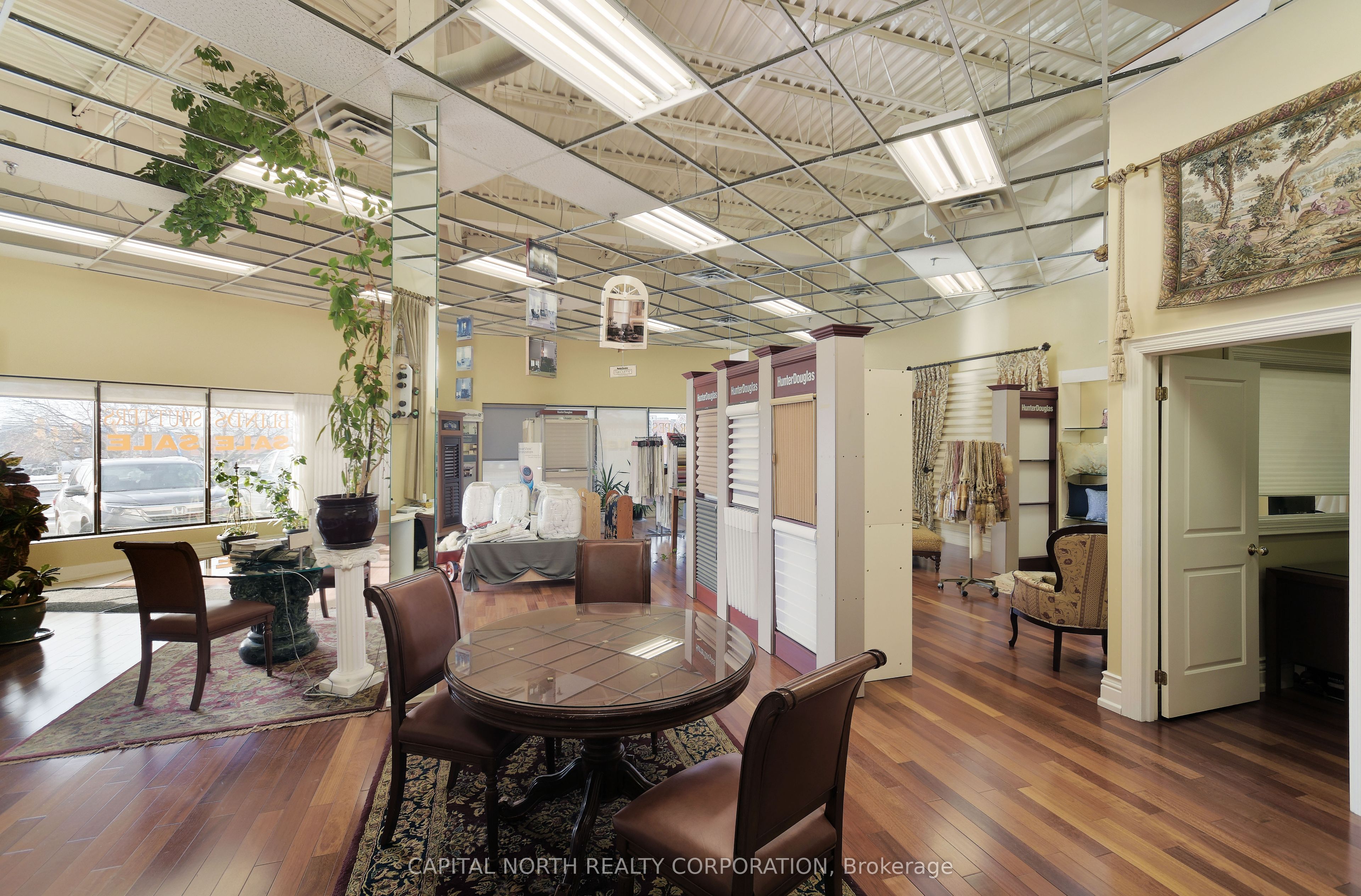 #21 - 4370 Steeles Avenue Property Photo 12
