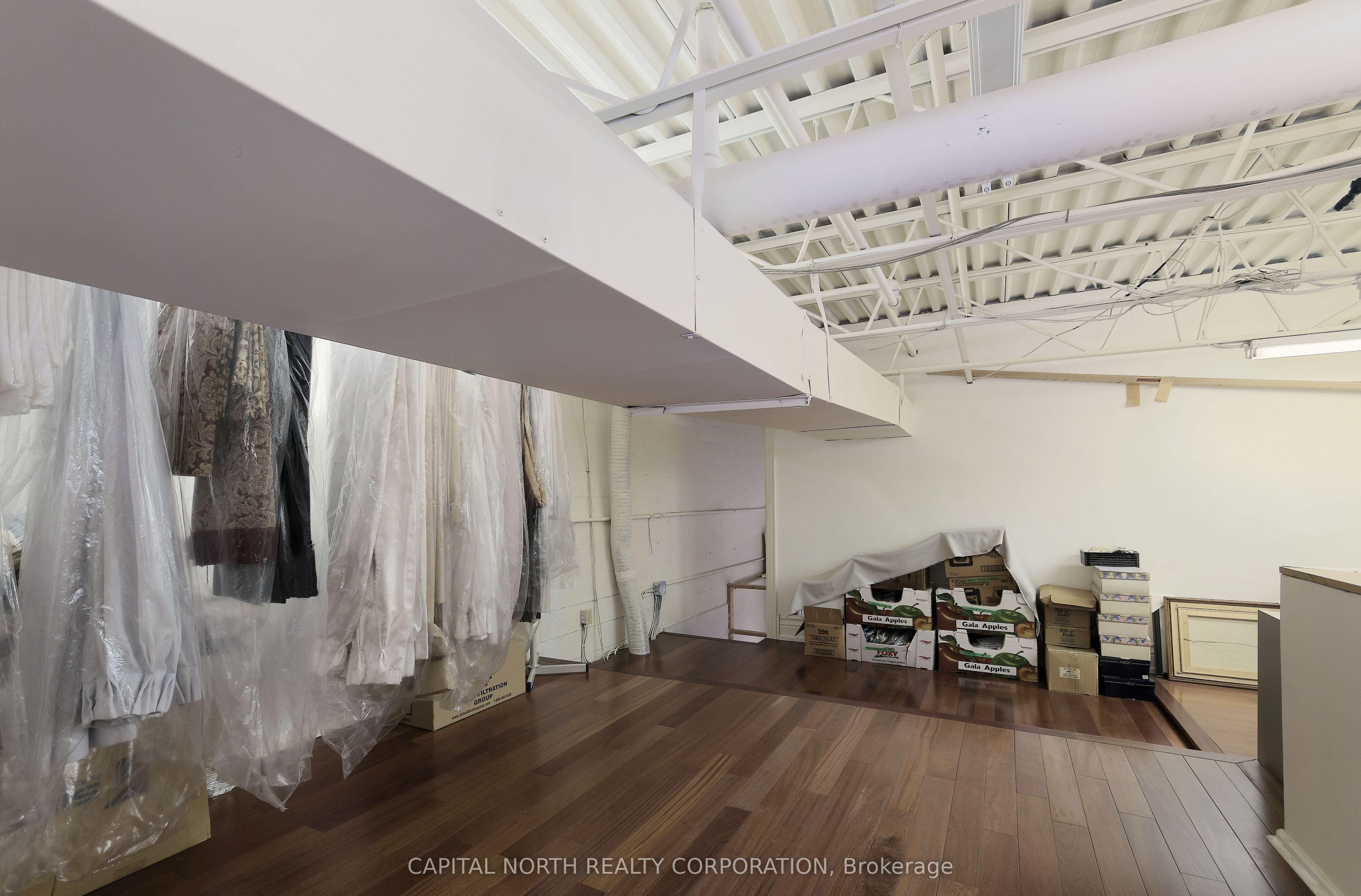 #21 - 4370 Steeles Avenue Property Photo 37