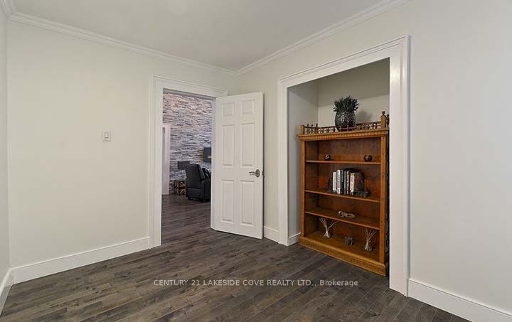 15 Tyler Street Property Photo 9