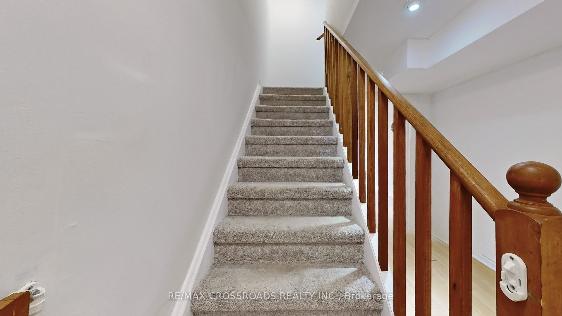 68 Arco Cir Property Photo 20