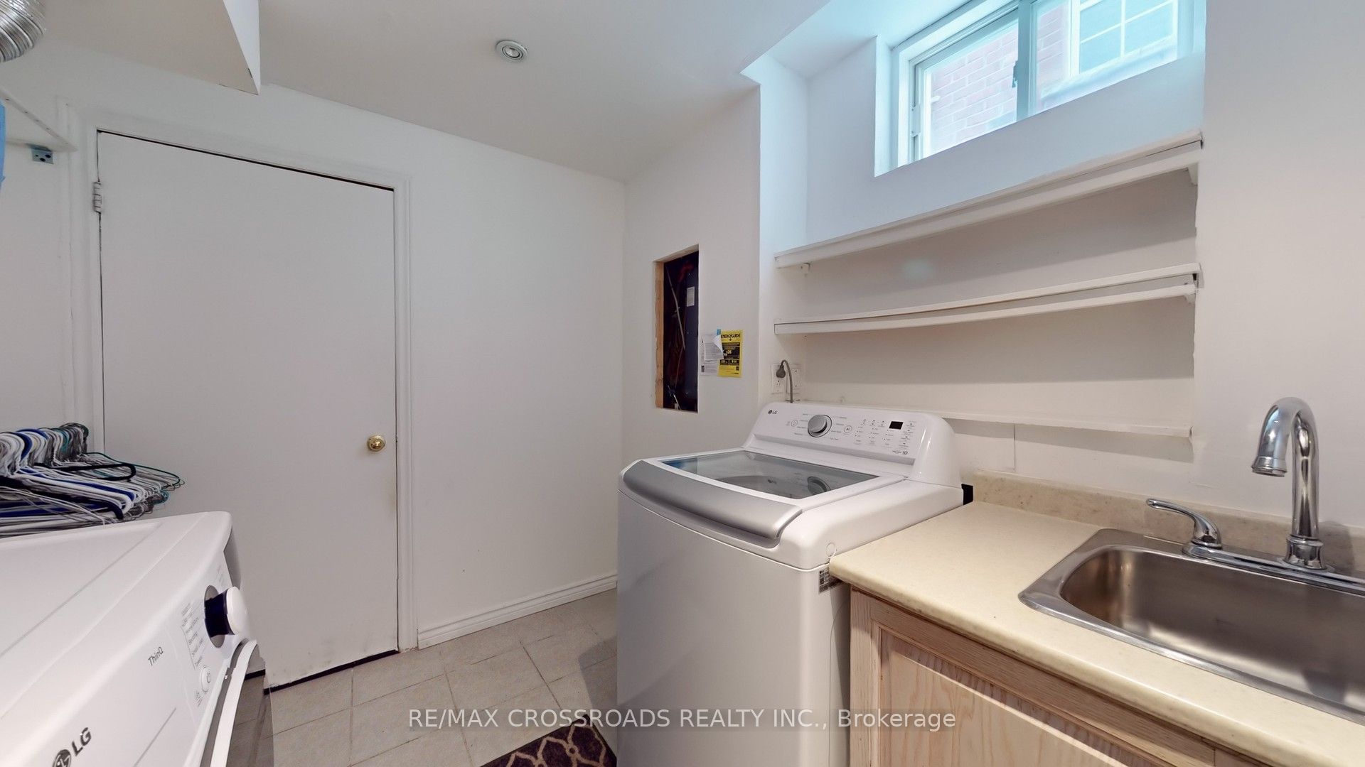 68 Arco Cir Property Photo 26