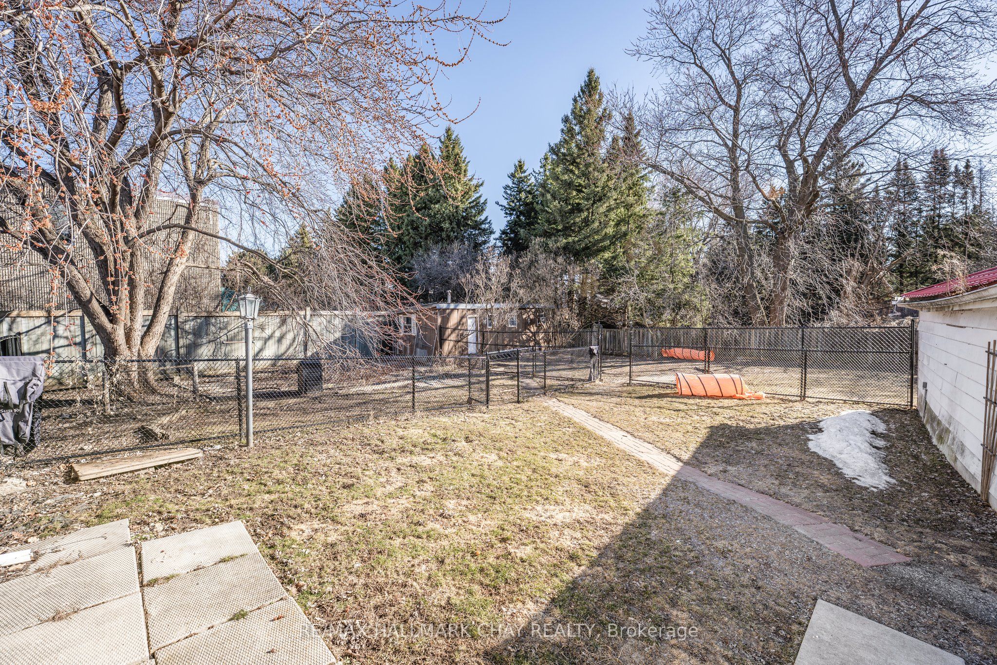 12273 Yonge Street Property Photo 15