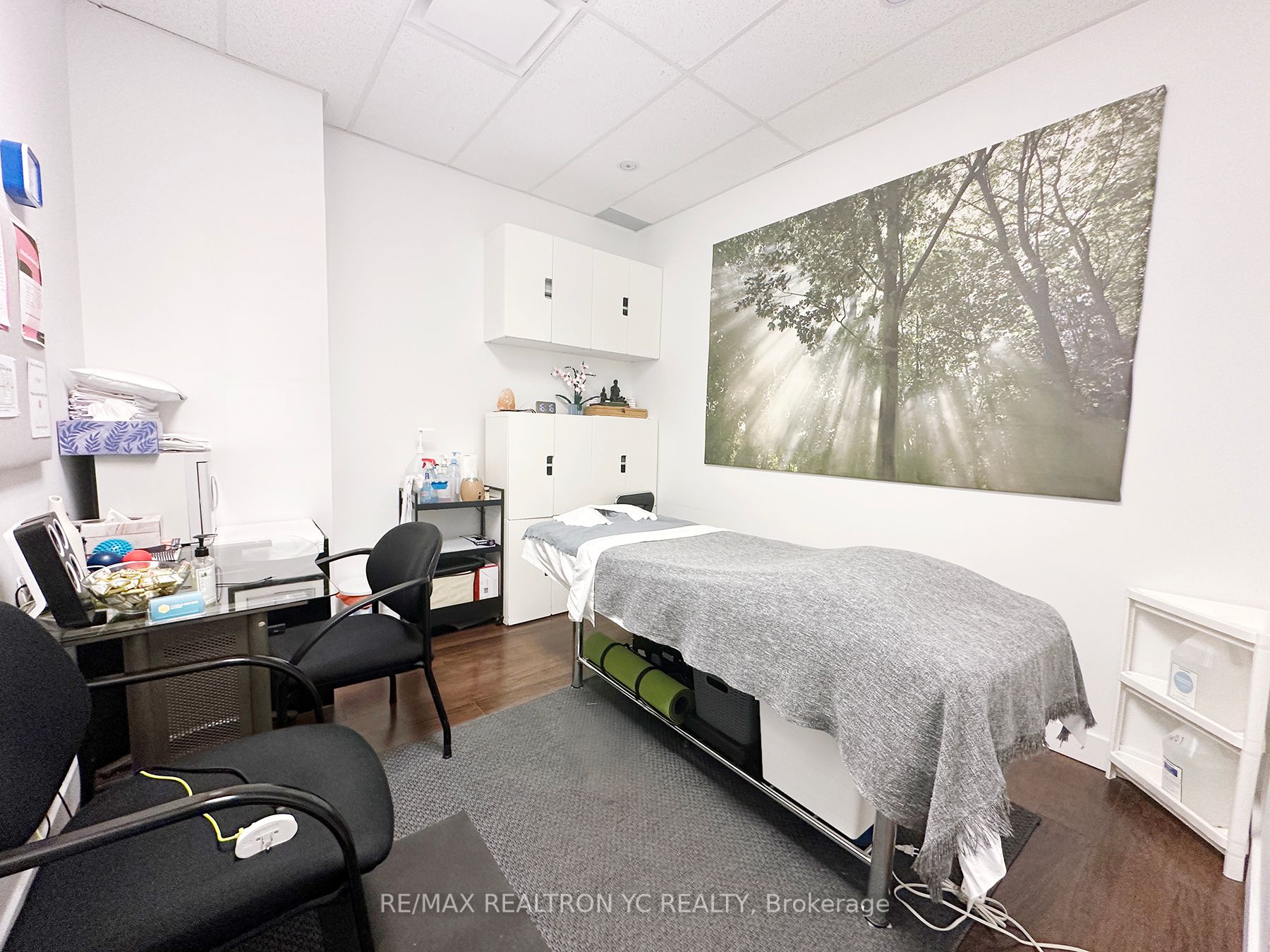 #307 - 7191 Yonge Street Property Photo 9