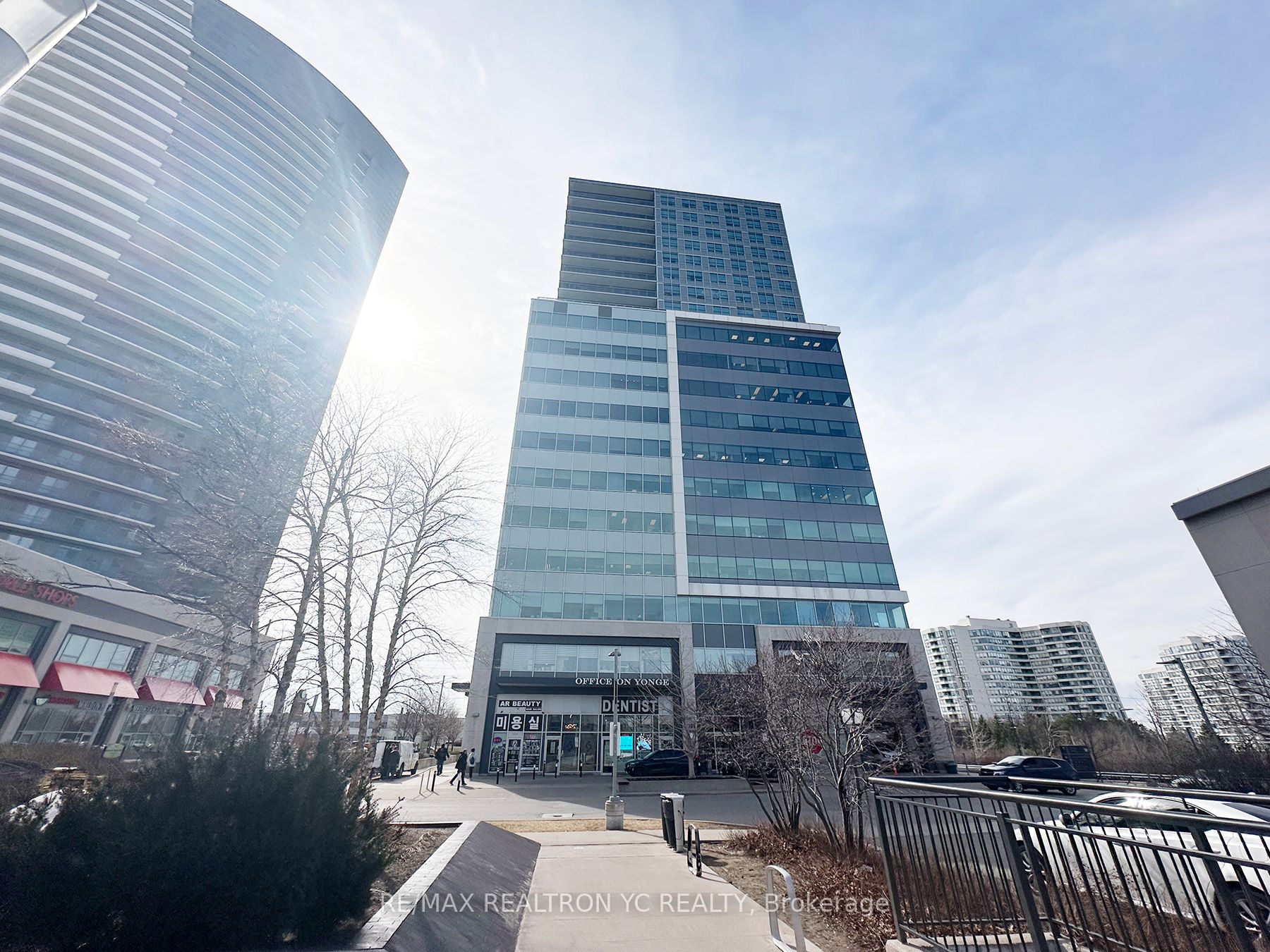 #307 - 7191 Yonge Street Property Photo 13