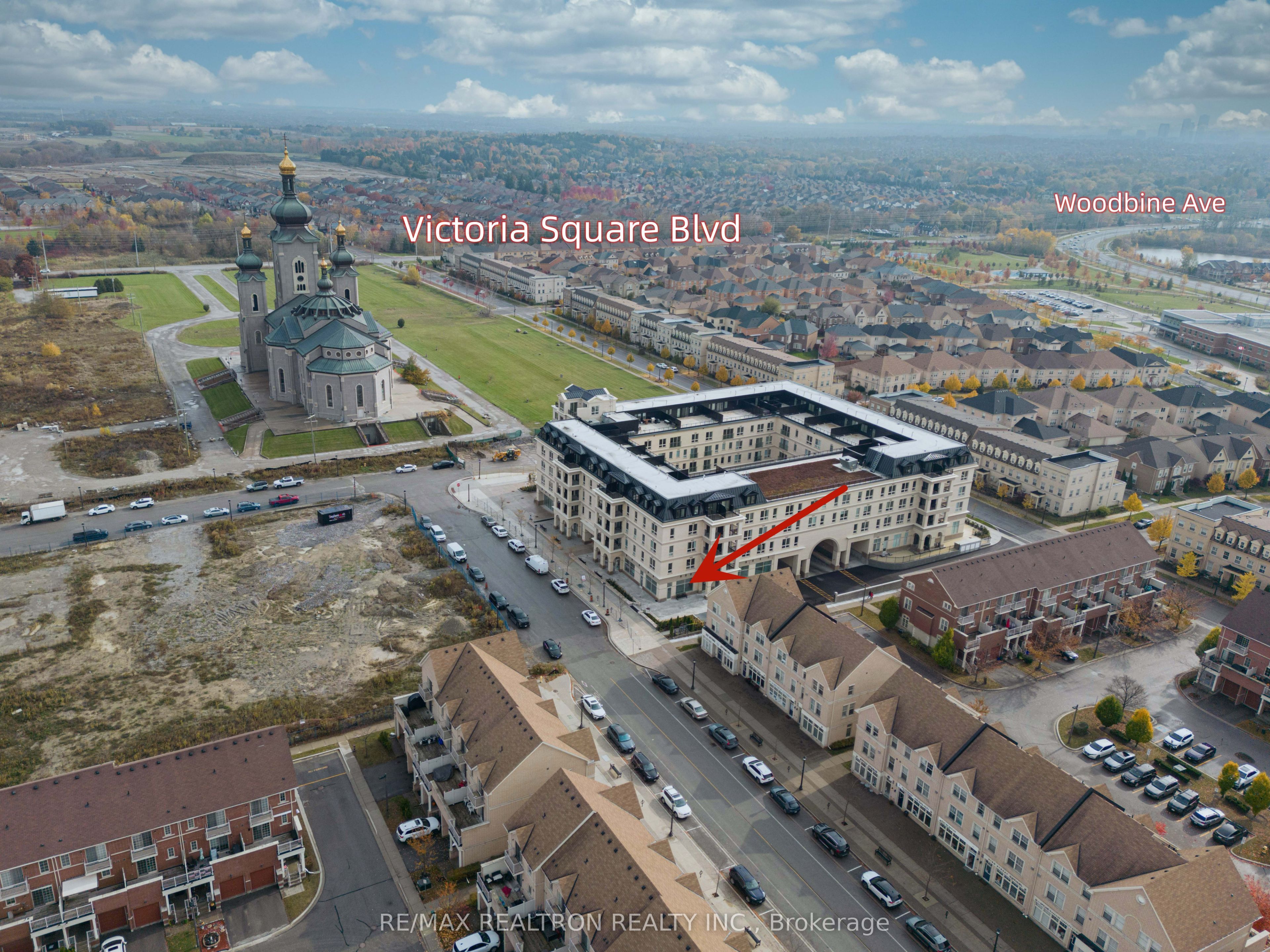 #unit #2 - 101 Cathedral High Street Property Photo 2