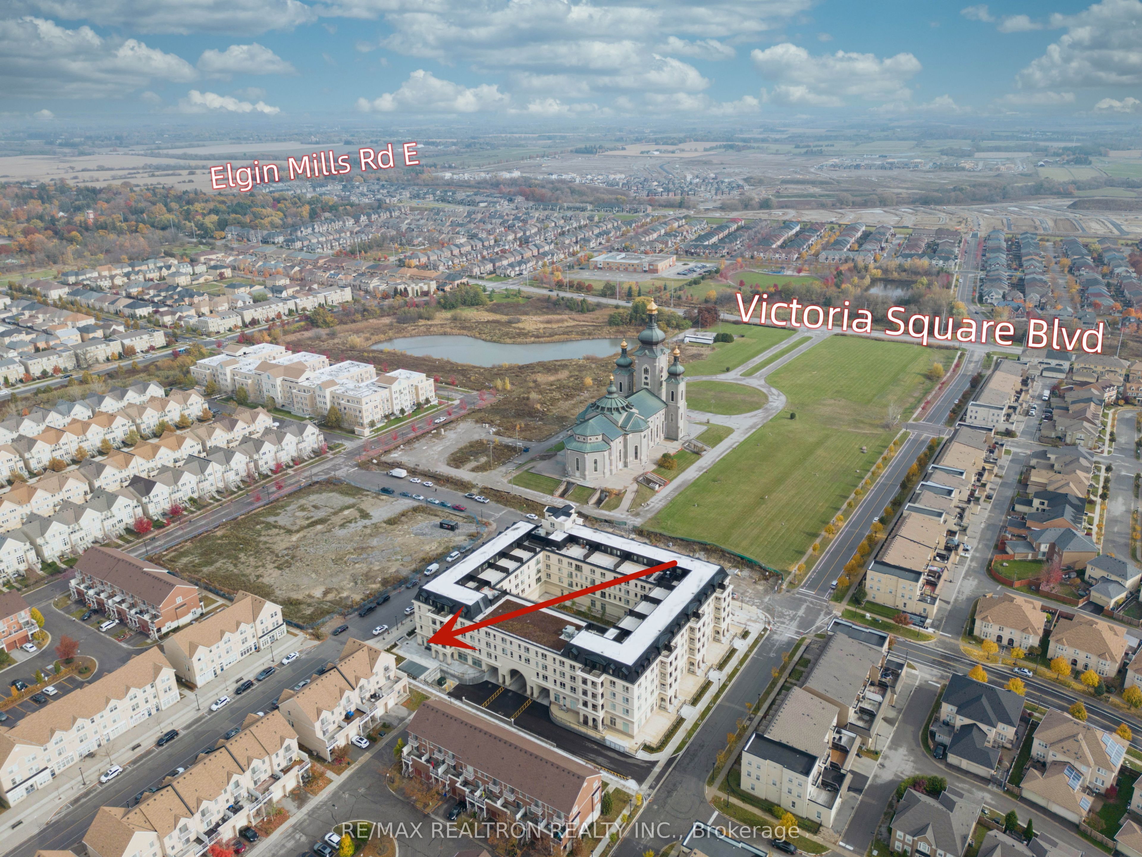 #unit #2 - 101 Cathedral High Street Property Photo 5