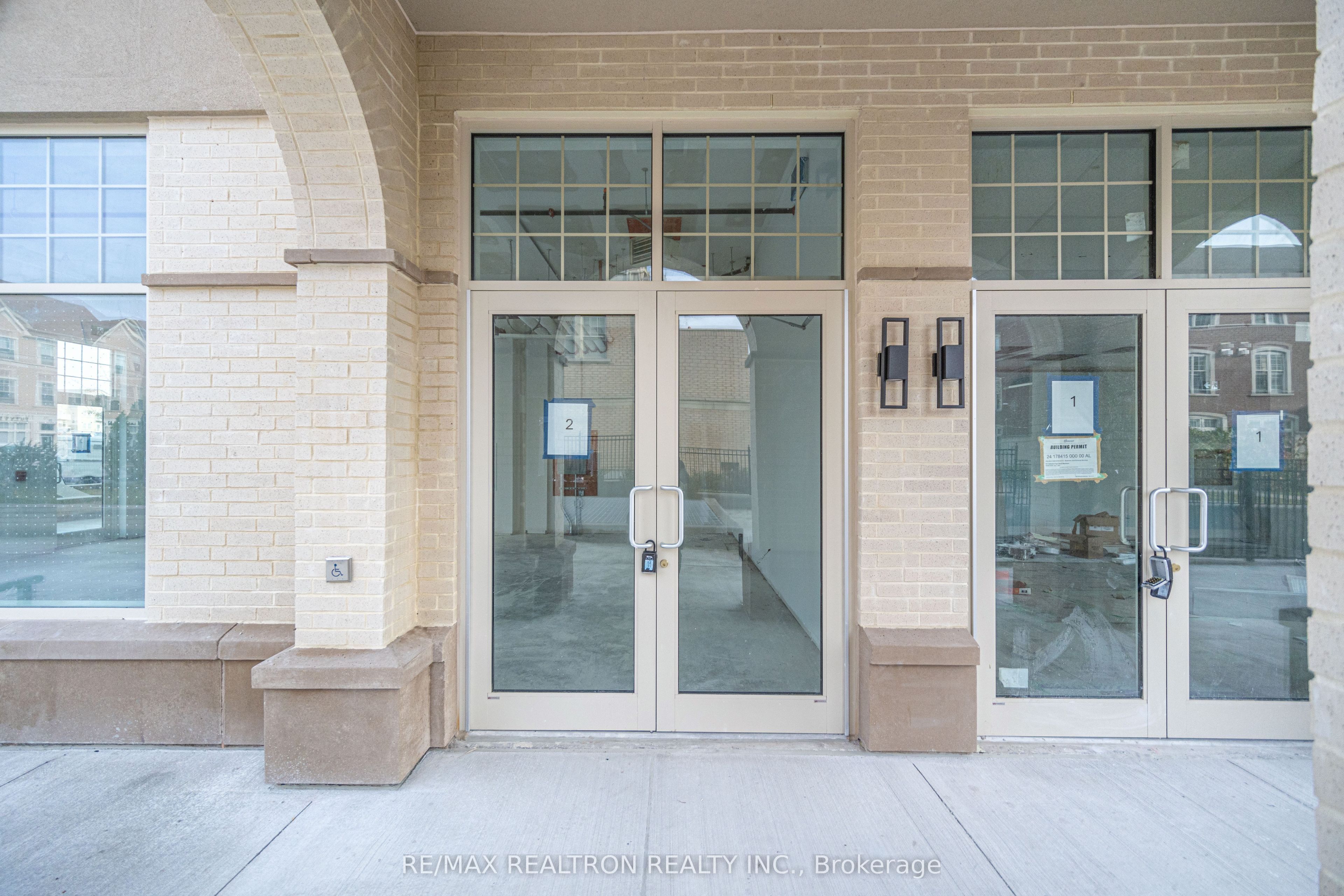 #unit #2 - 101 Cathedral High Street Property Photo 10