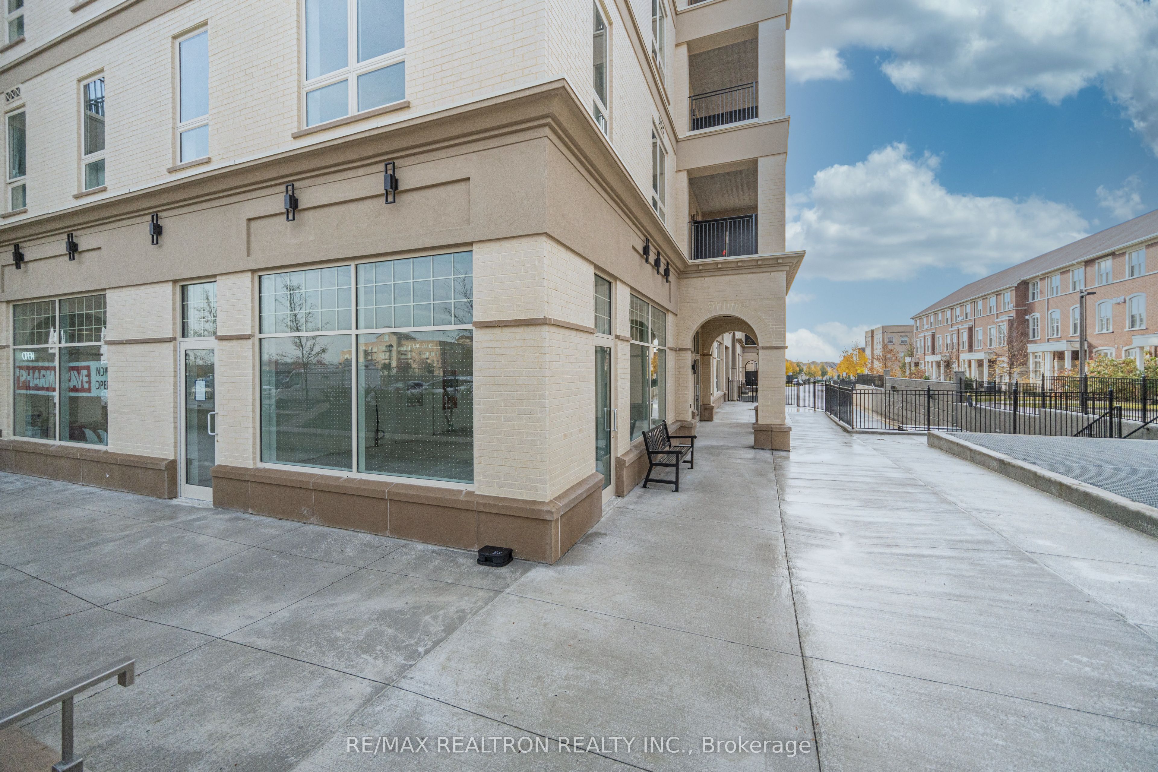 #unit #2 - 101 Cathedral High Street Property Photo 13