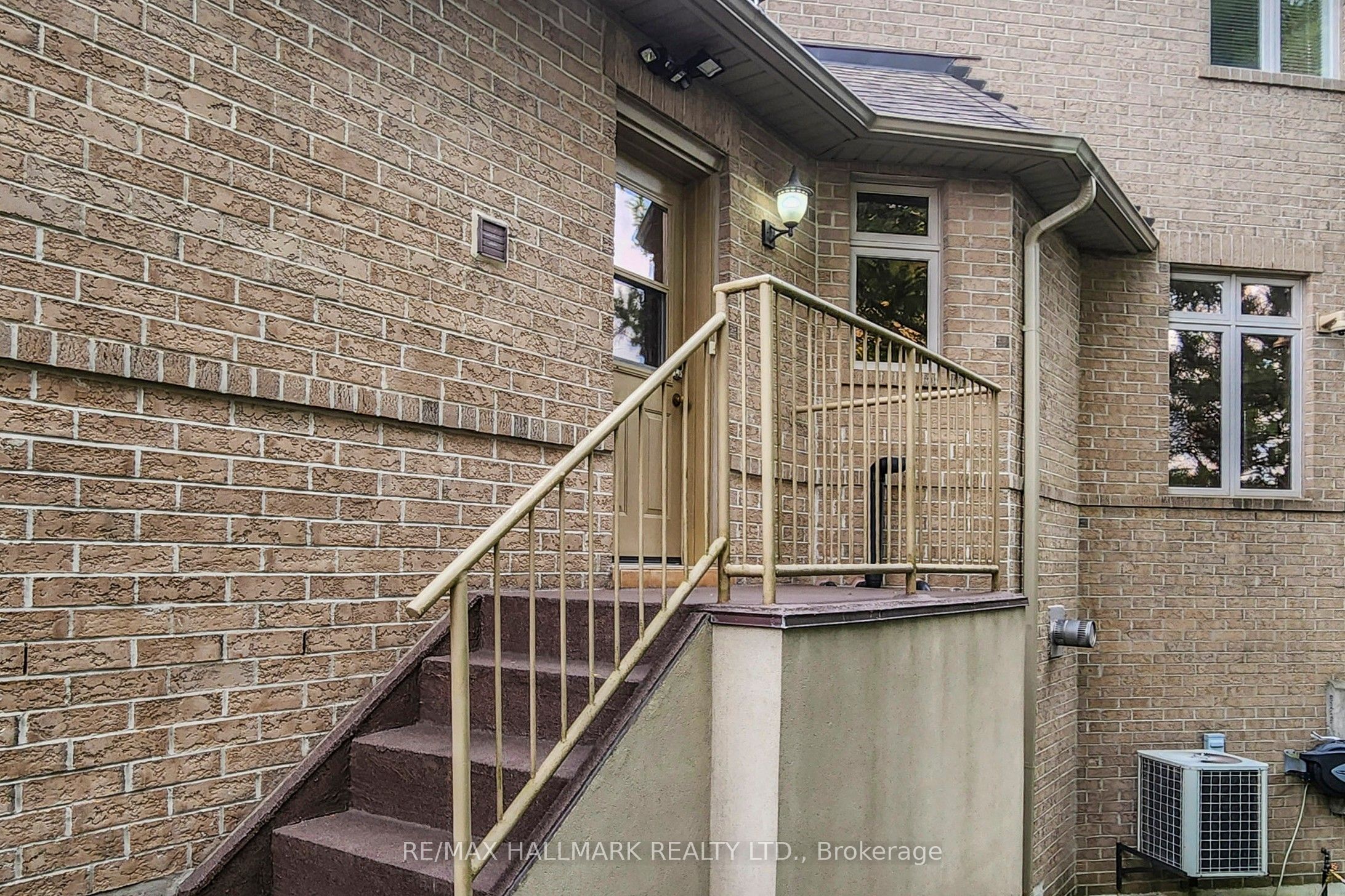 151 Nevada Crescent Property Photo 34