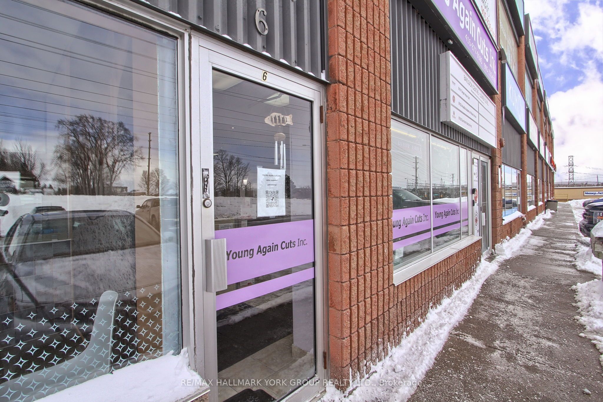 #6 - 16700 Bayview Avenue Property Photo 6