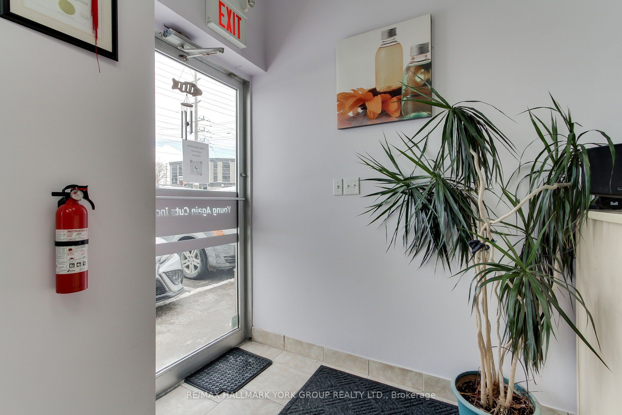#6 - 16700 Bayview Avenue Property Photo 7