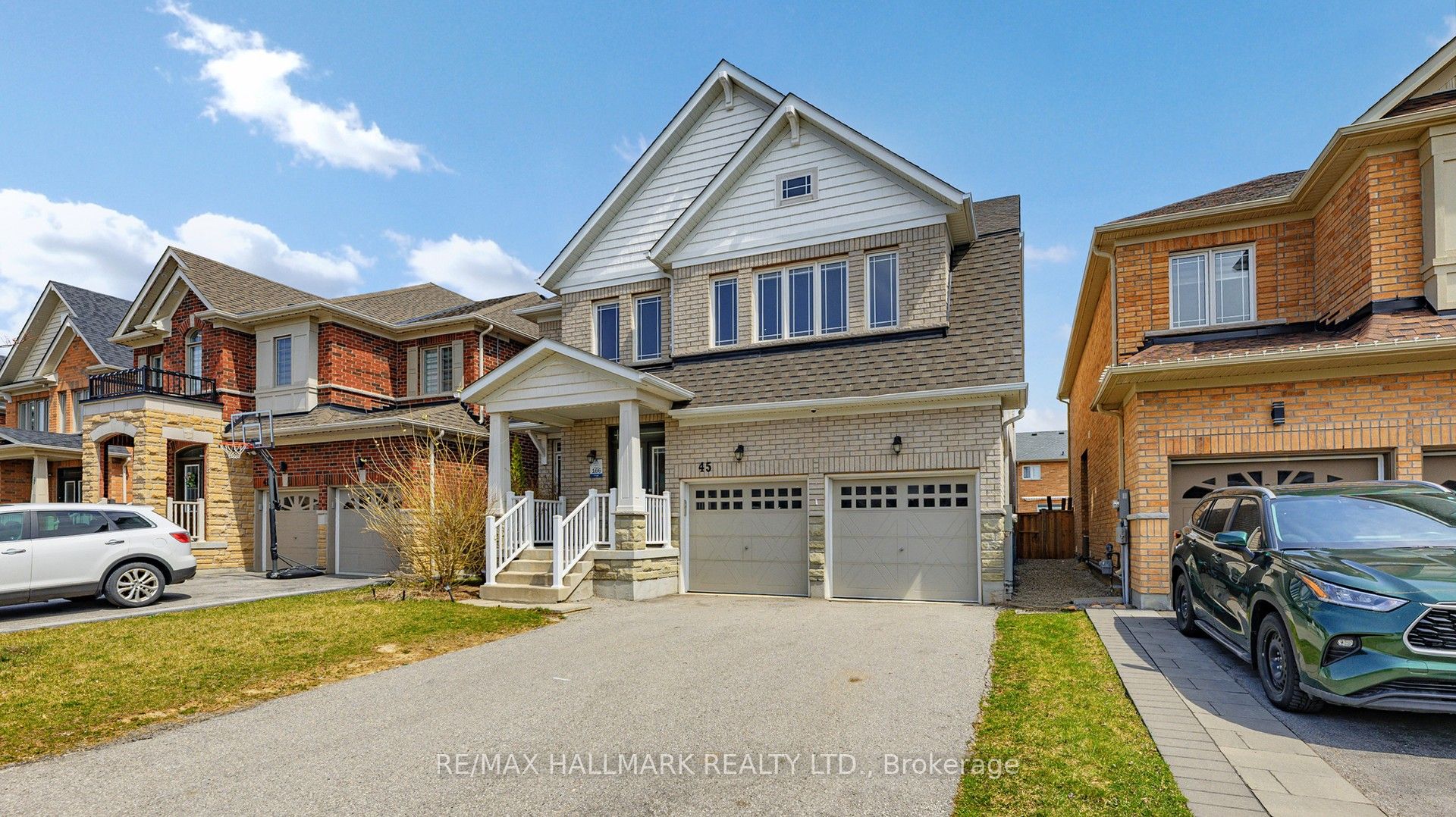45 Romanelli Crescent Property Photo 2
