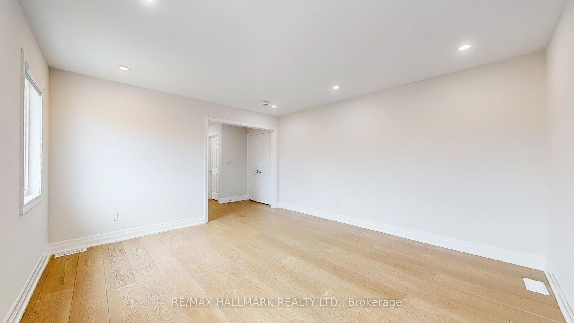 45 Romanelli Crescent Property Photo 24