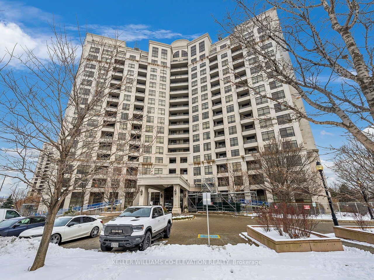 #1609 - 9225 Jane Street Property Photo 1