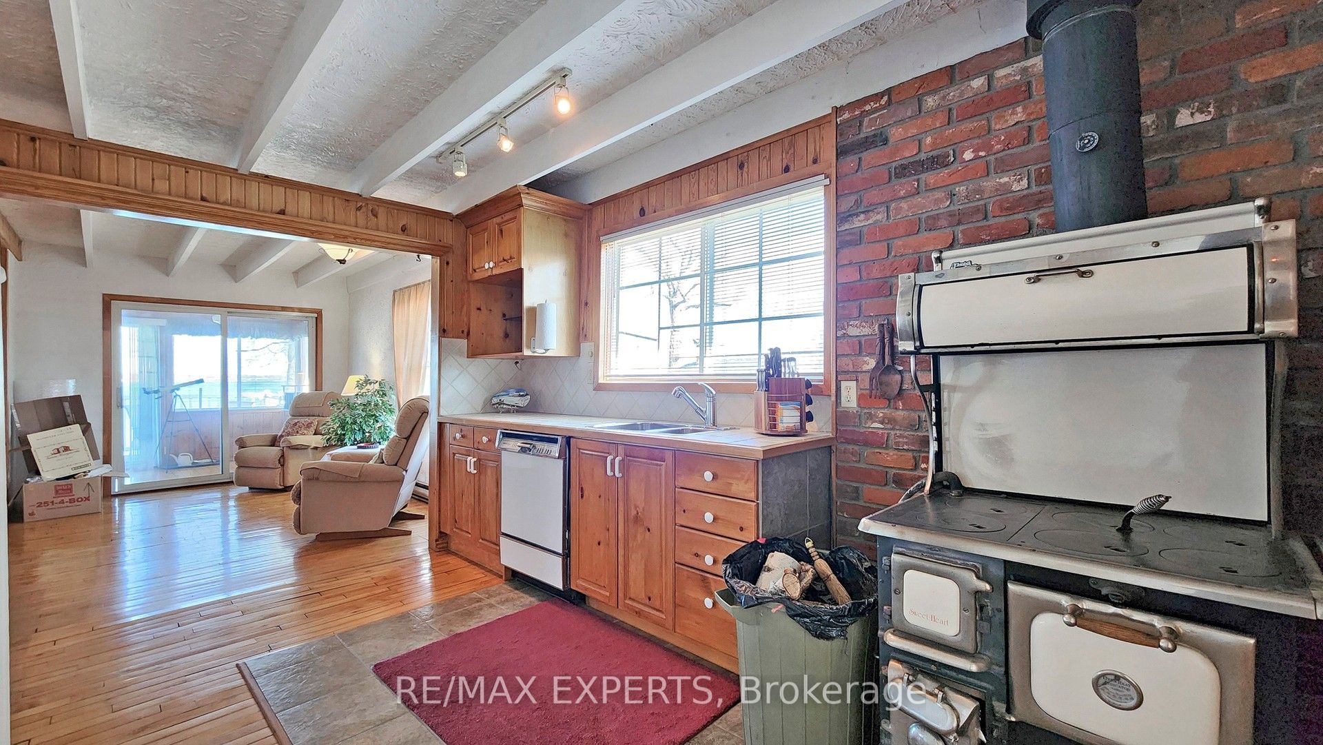 319 Limerick Street Property Photo 18