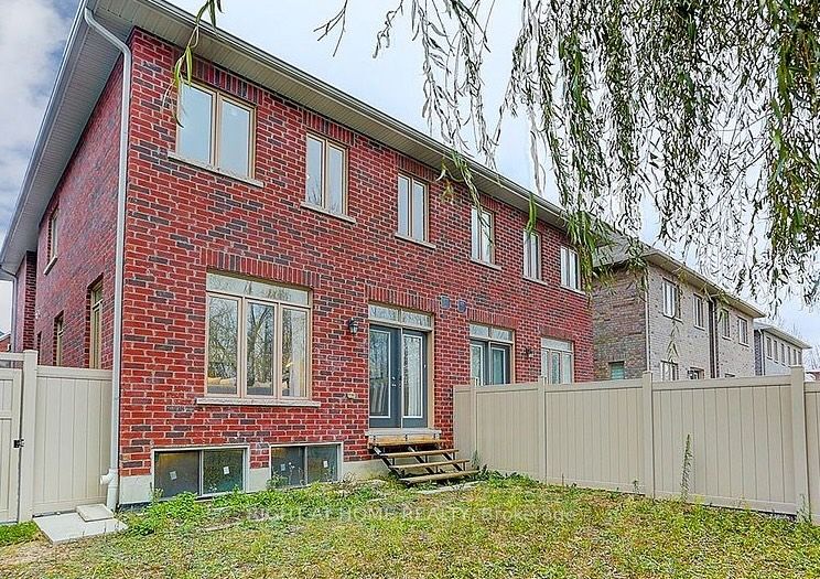 41 Portage Avenue Property Photo 3