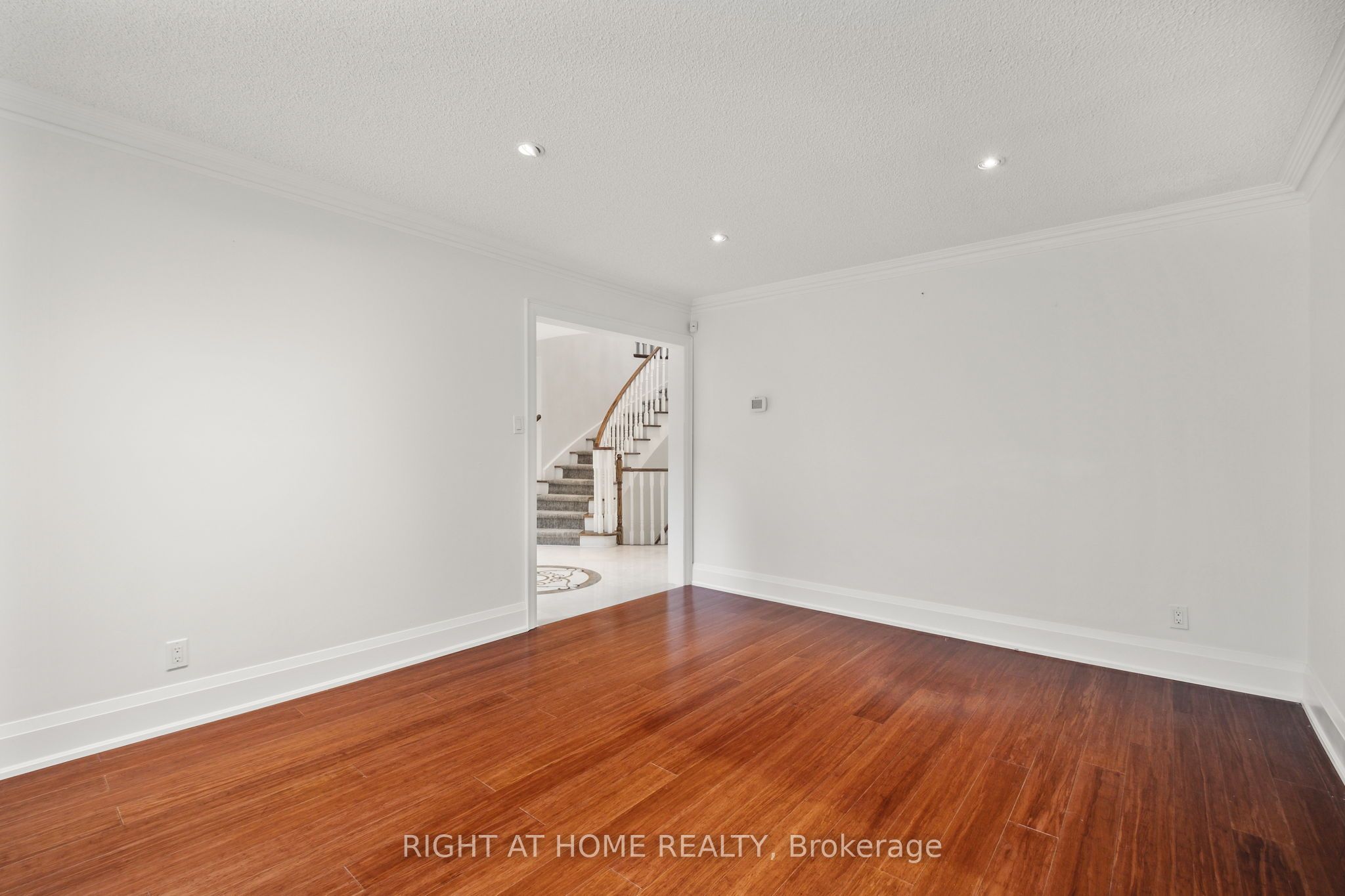 101 Woodgreen Drive Property Photo 5