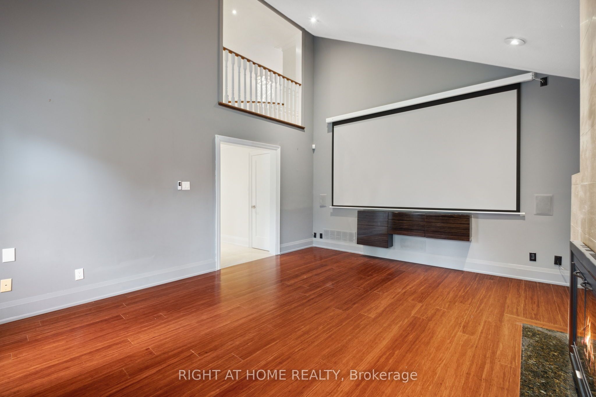 101 Woodgreen Drive Property Photo 16