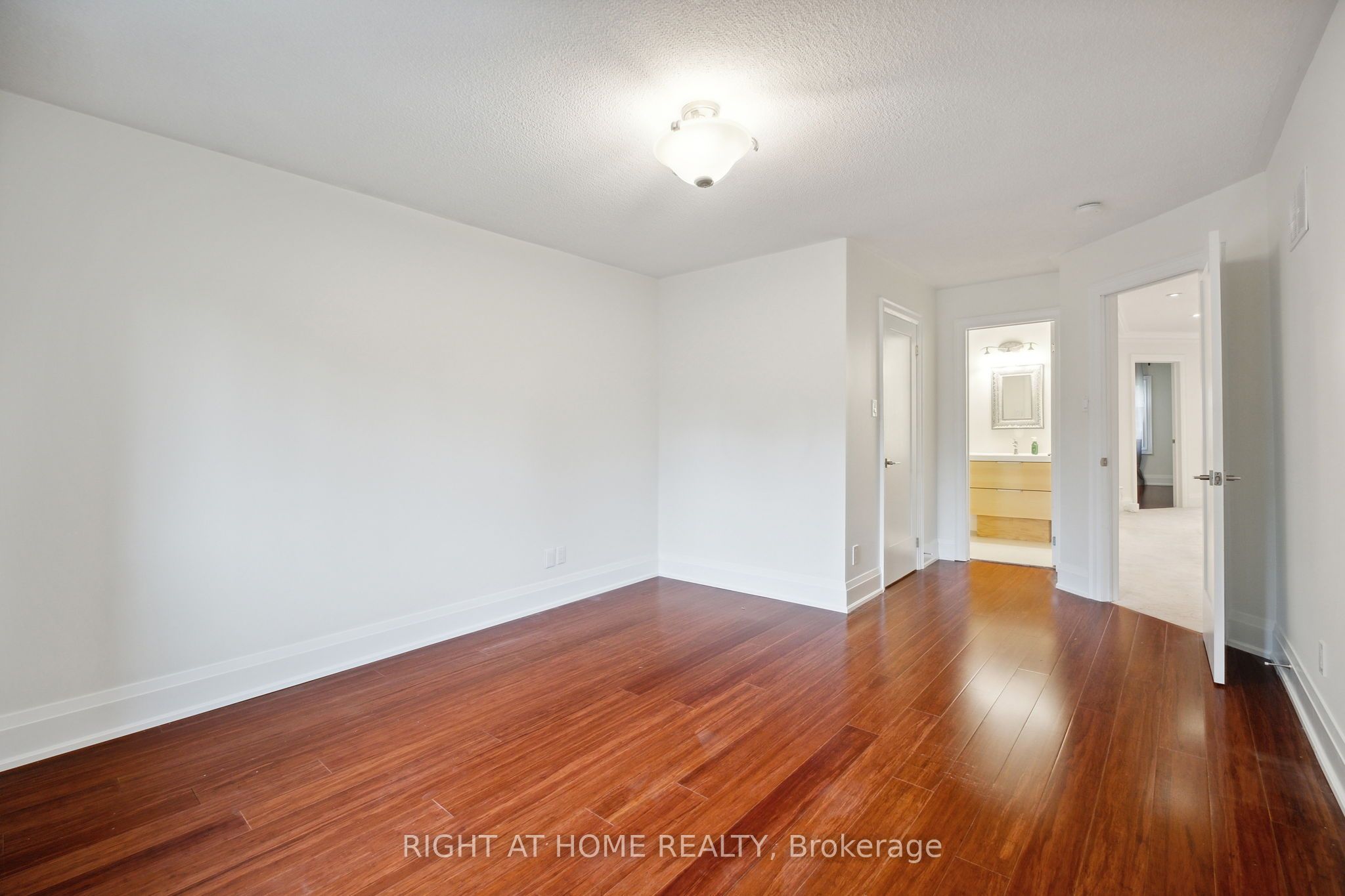 101 Woodgreen Drive Property Photo 24