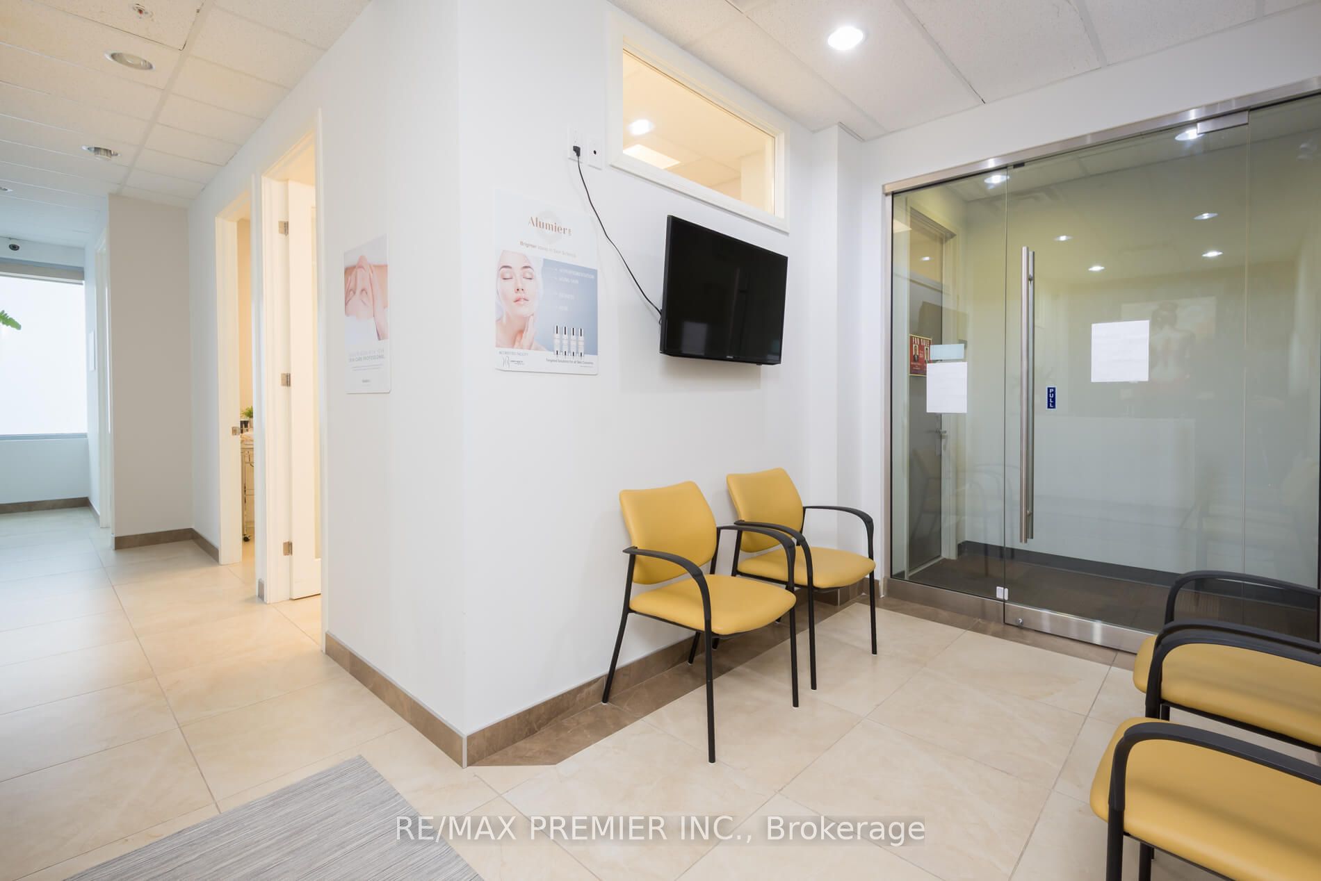 #1113 - 7191 Yonge Street Property Photo 6