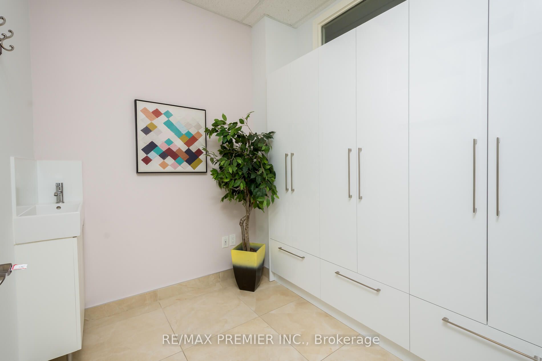 #1113 - 7191 Yonge Street Property Photo 10