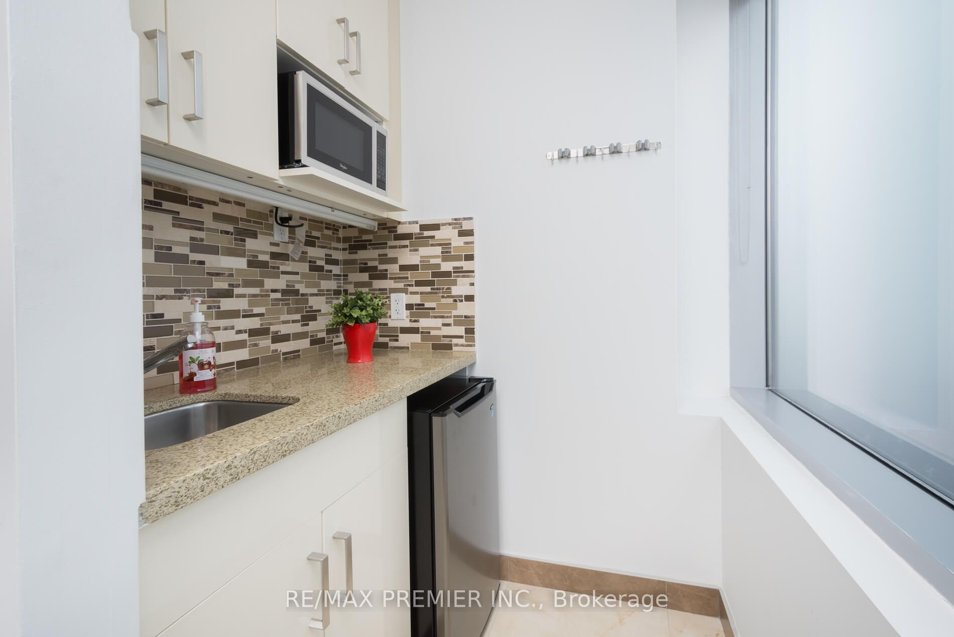 #1113 - 7191 Yonge Street Property Photo 14