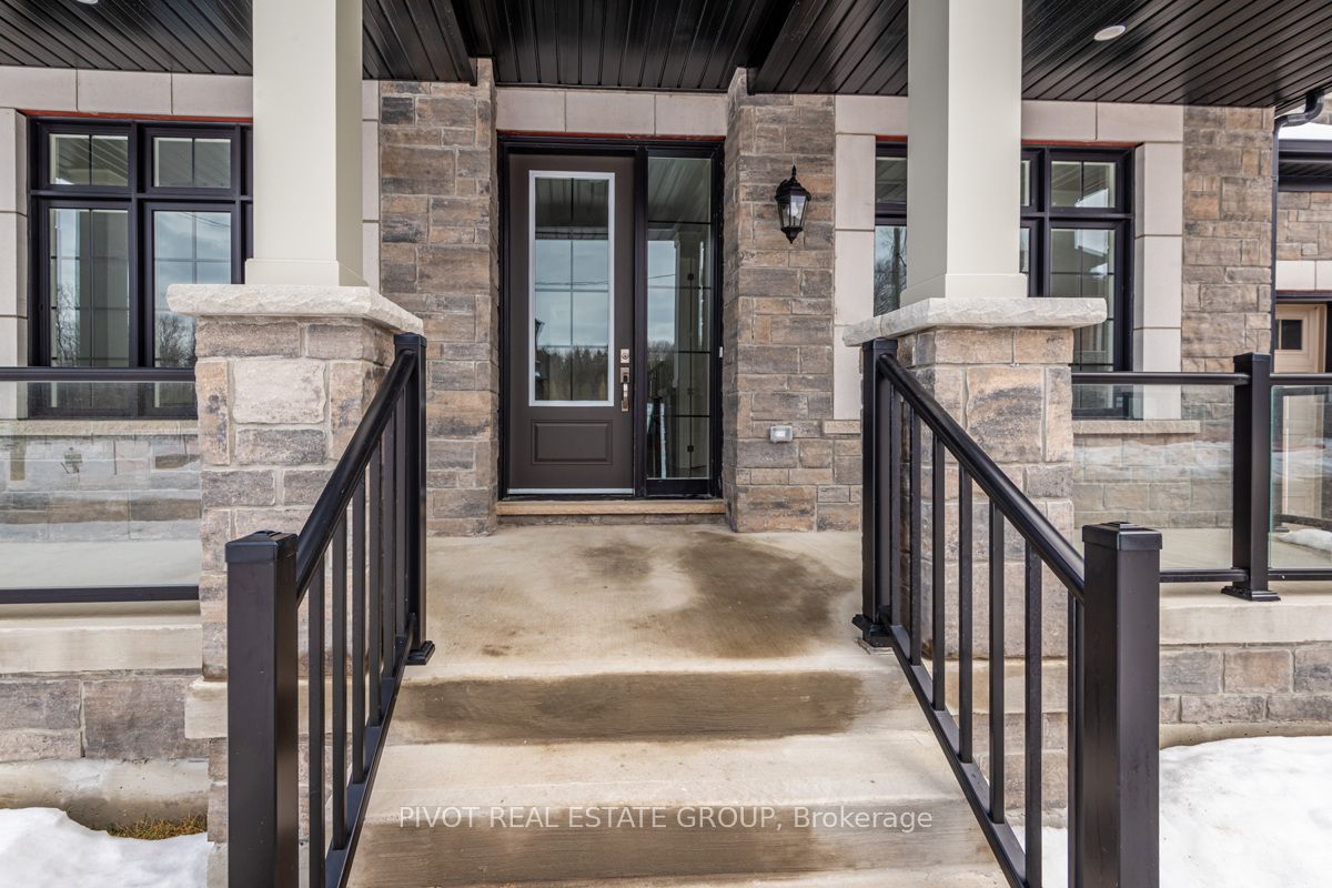 43 Montorio Drive Property Photo 4