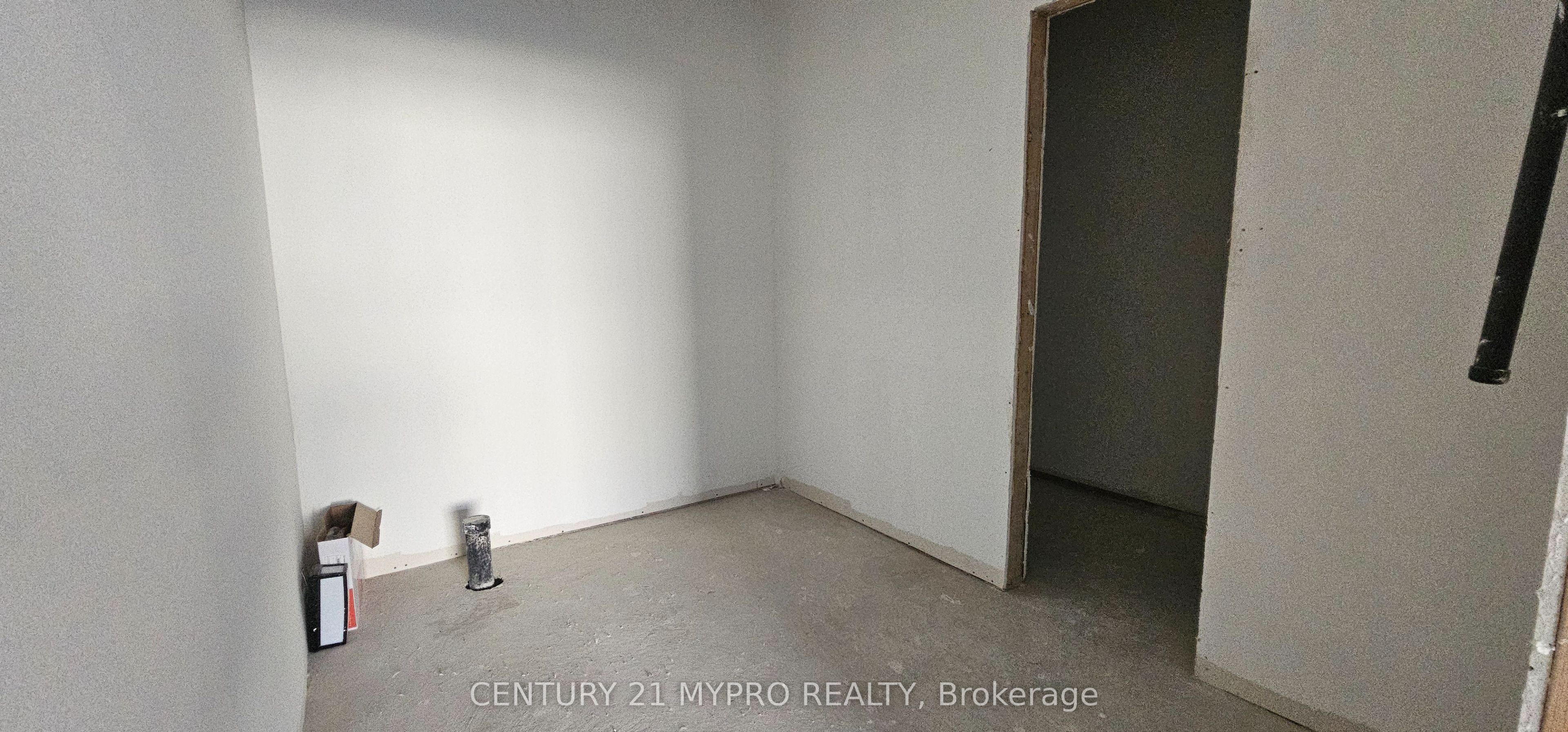 #4 - 220 Dissette Street Property Photo 4