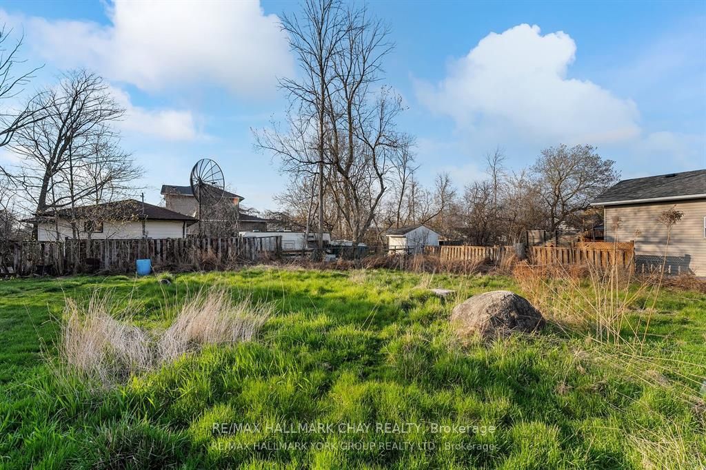 970 Metro Road Property Photo 13