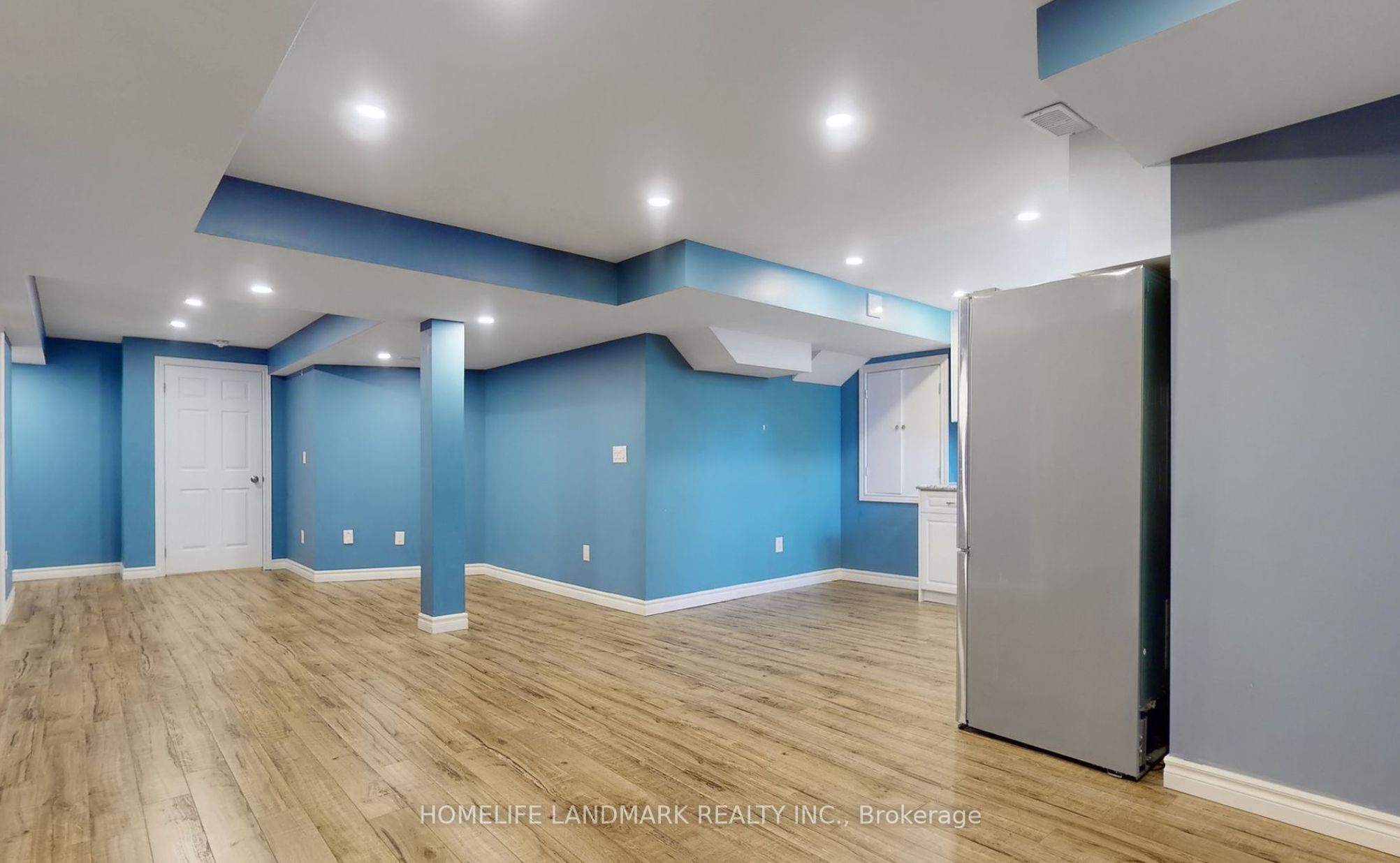 63 Glenheron Crescent Property Photo 2