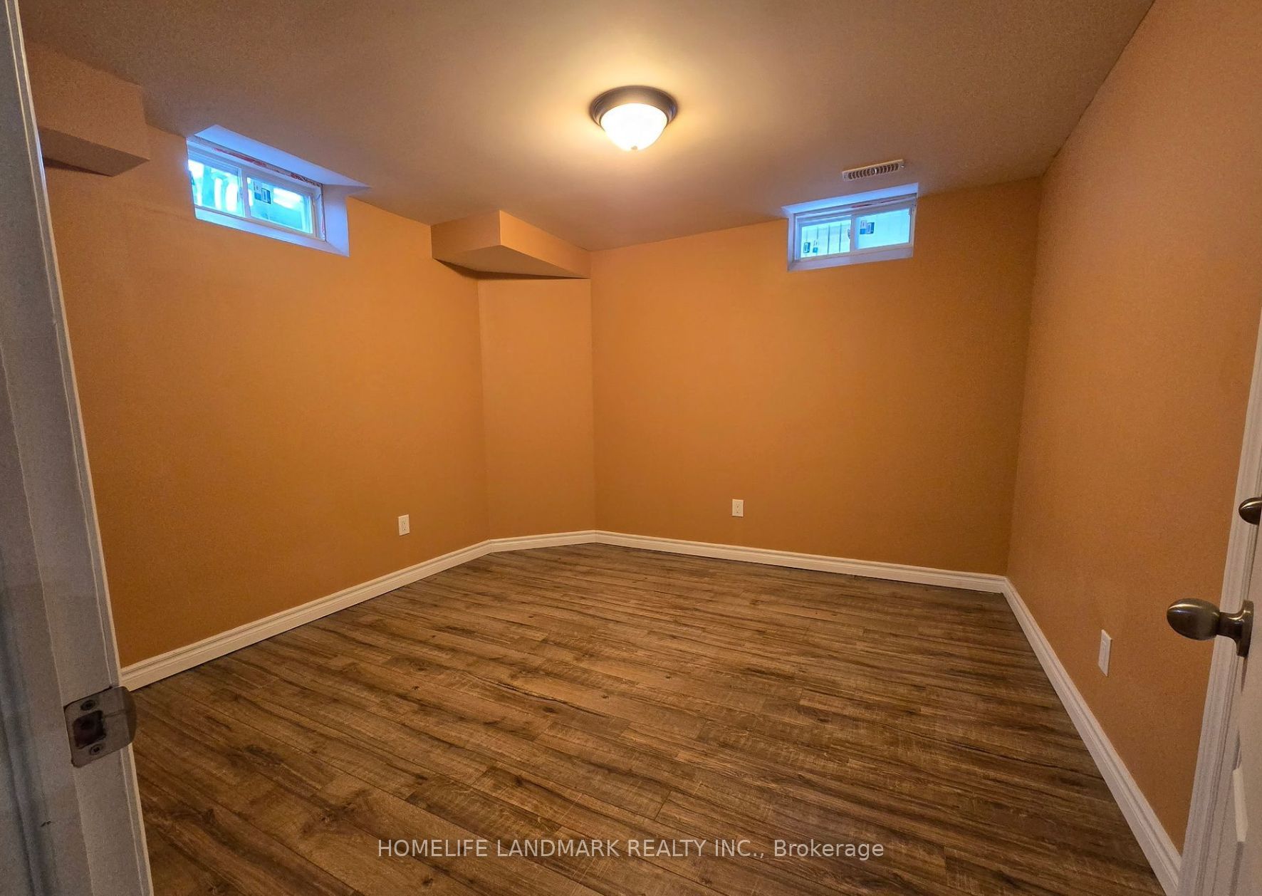 63 Glenheron Crescent Property Photo 5